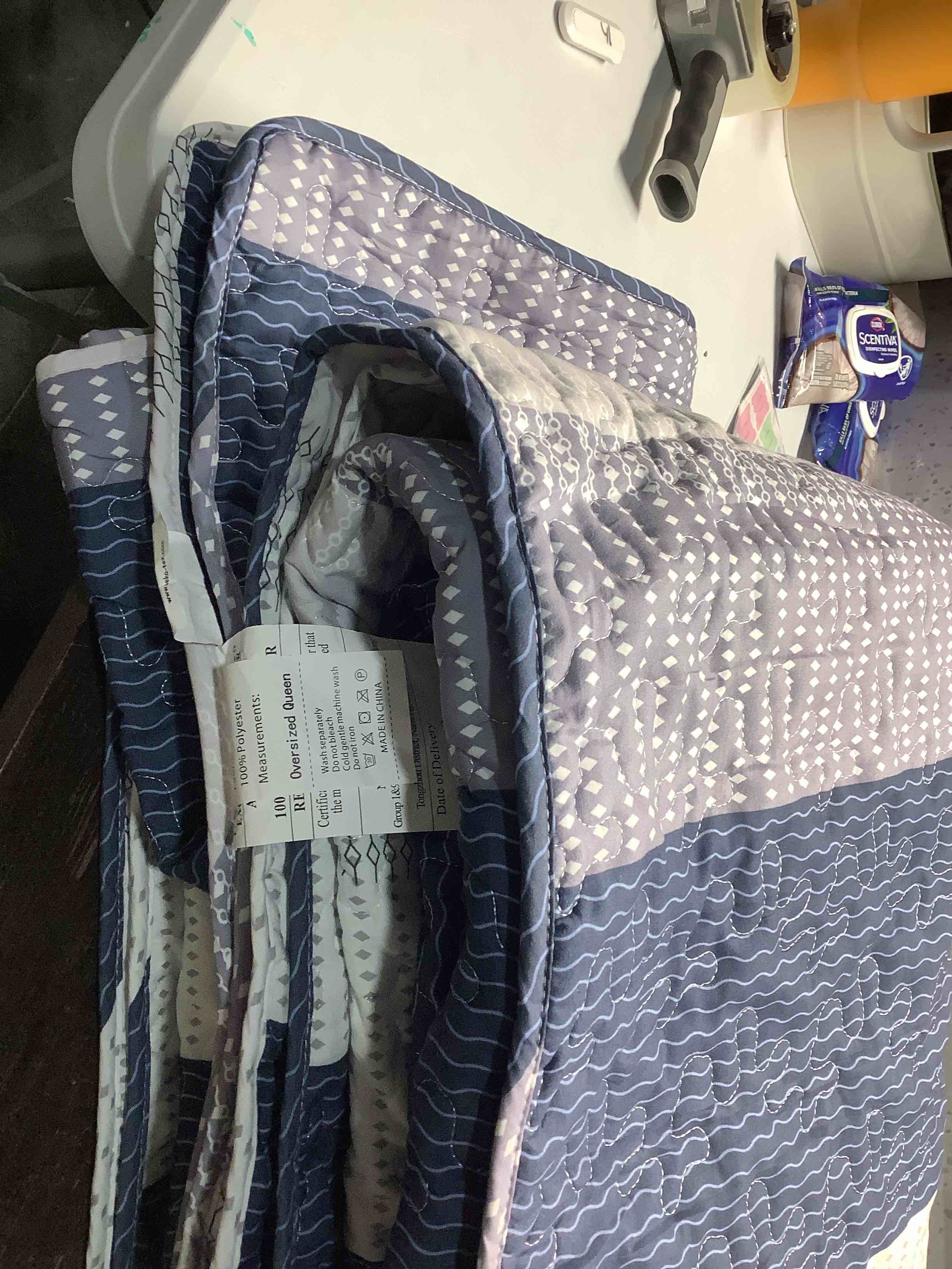 Condition photo showing As Is for Andency Queen Quilt Bedding Set Mineral Blue, 3 Pieces Patchwork Summer Striped Ultra Soft Lightweight Bedspreads, Coverlets Set with 2 Pillow Shams for All Seasons (90"x96")