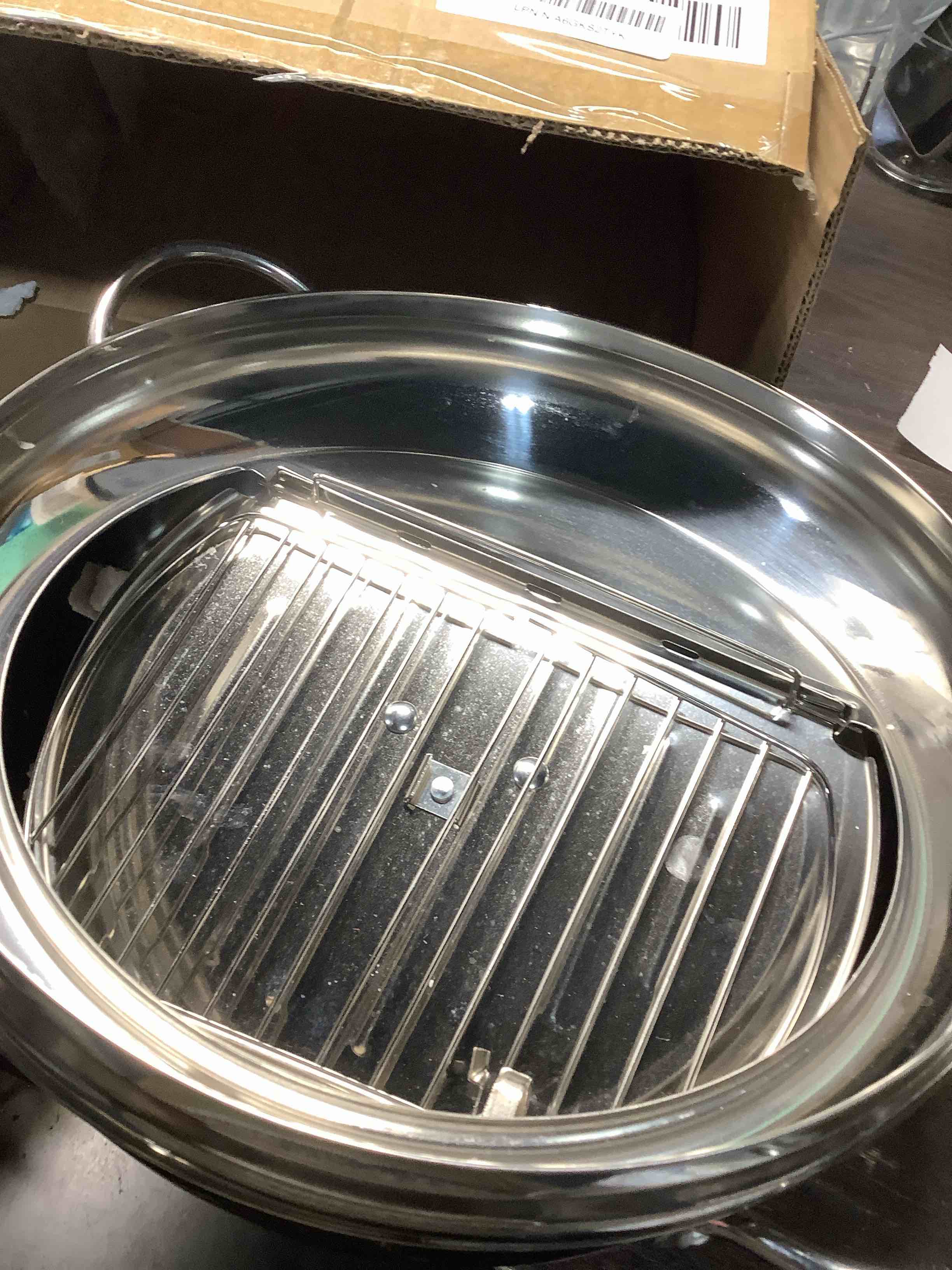 Condition photo showing As Is for Kerilyn Deep Fryer Pot, 11 Inch/4.2 L Janpanese Style Tempura Frying Pot with Lid, 304 Stainless Steel with Temperature Control and Oil Drip Drainer Rack, for Kitchen French Fries, Chicken etc