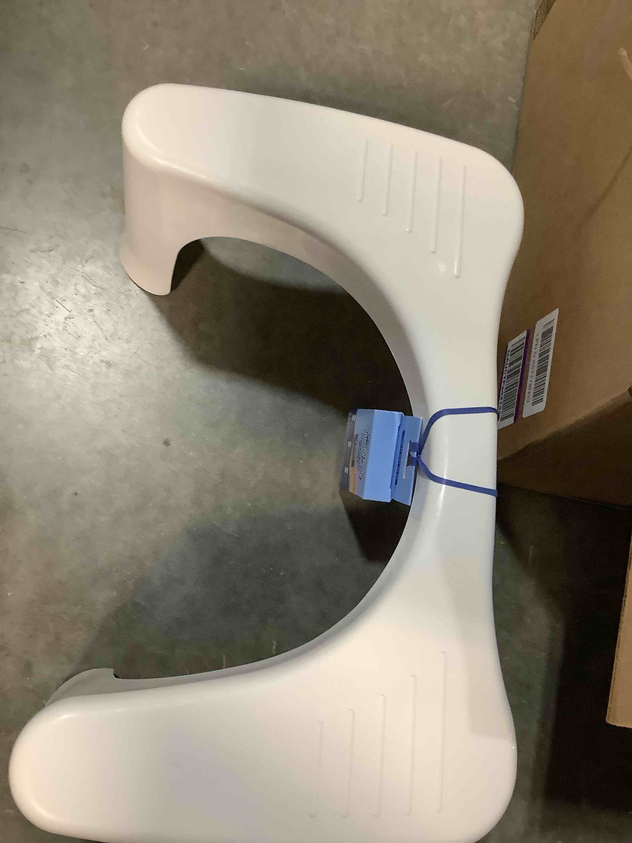 Condition photo showing Good Condition for Squatty Potty Simple Curve Bathroom Toilet Stool 7" White