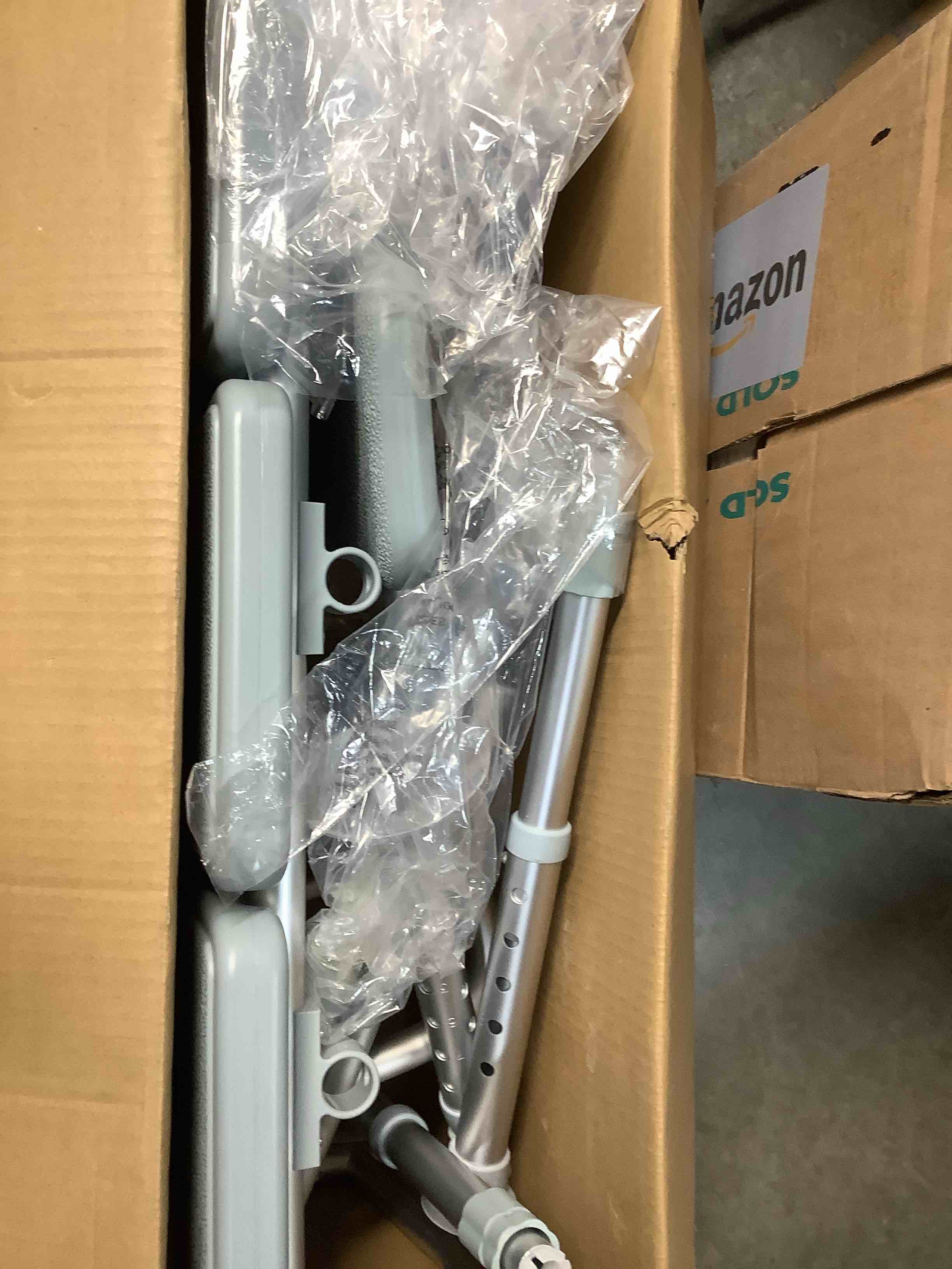 Condition photo showing Good Condition for Transfer Bench KD,Tool Free, 1/cs