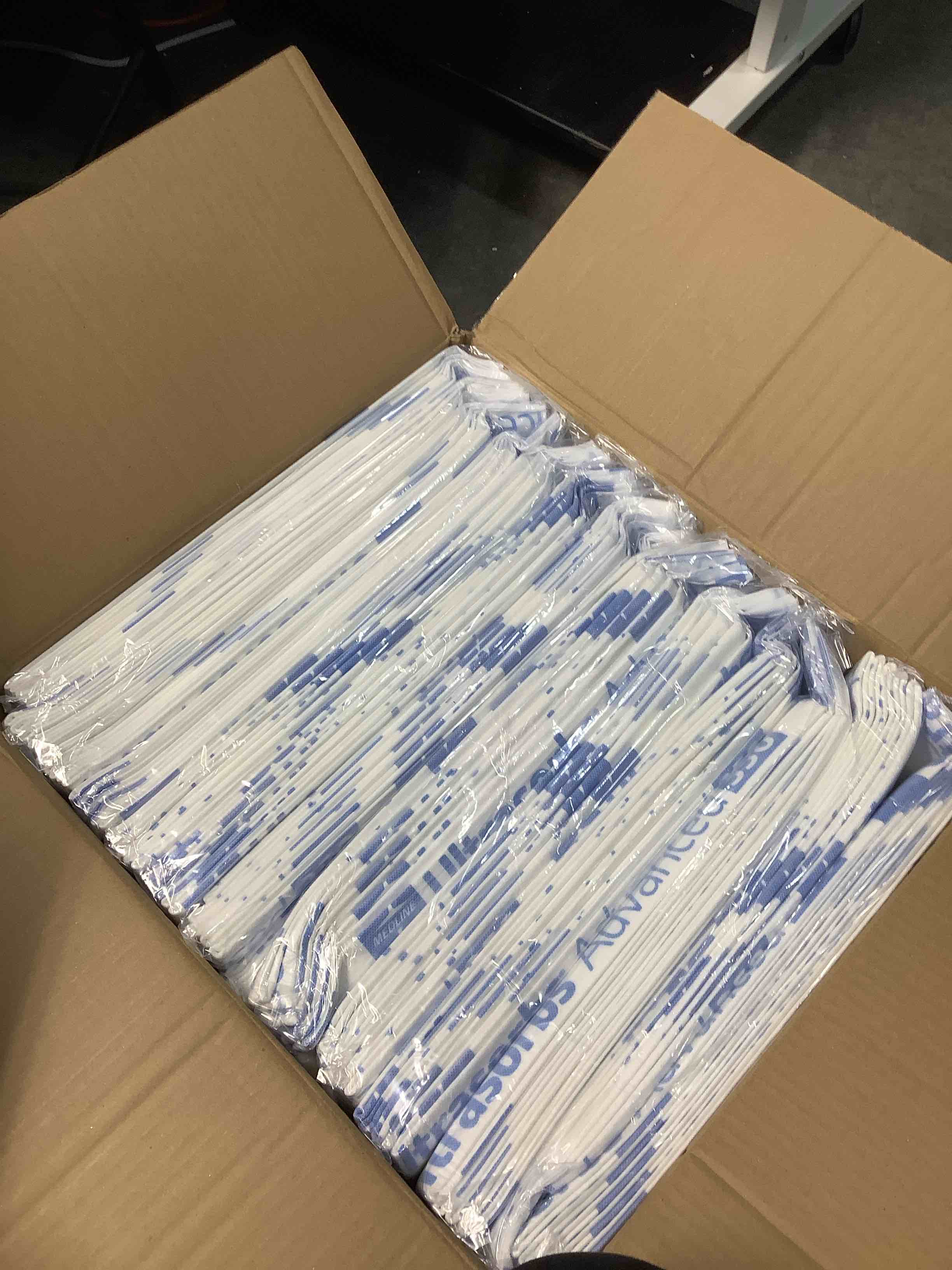 Condition photo showing Good Condition for Medline Ultrasorbs Advanced Extra Strength Drypads, 30" x 36", 70 Count, Super Absorbent Disposable Pads, Incontinence Bed Pads, Chucks Bed Pads, Elderly, 350 lb Repositioning Capacity Underpads Underpads