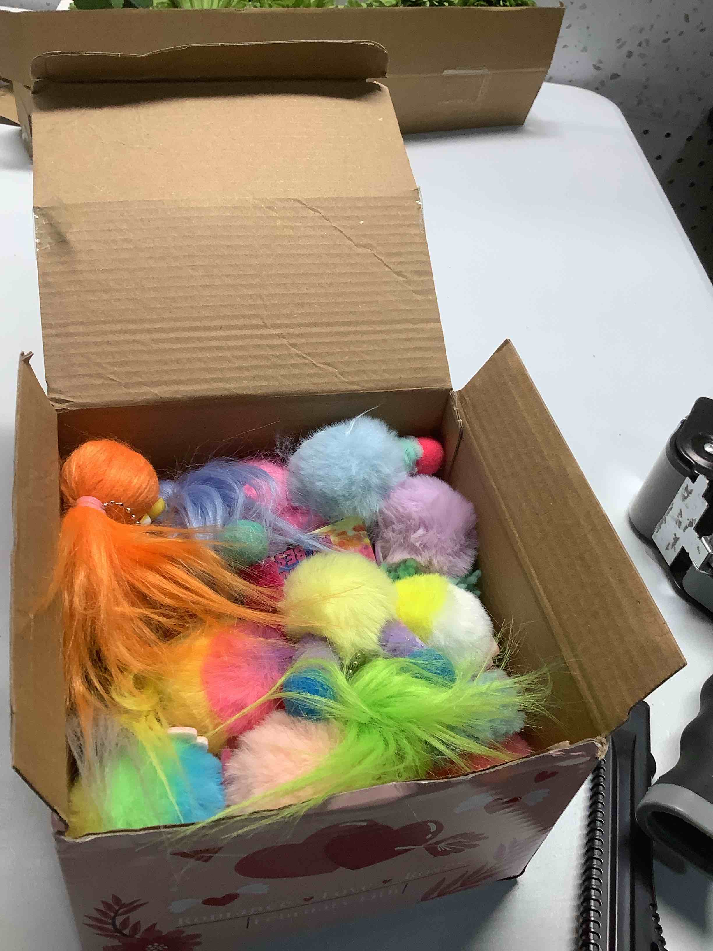 Condition photo showing Good Condition for 24 Pack Valentines Day Gifts Plush Toys Monster Keychain for Kids with Valentines Cards for Kids Classroom Exchange School Prize Exchange Party Favors Stuffed Toys