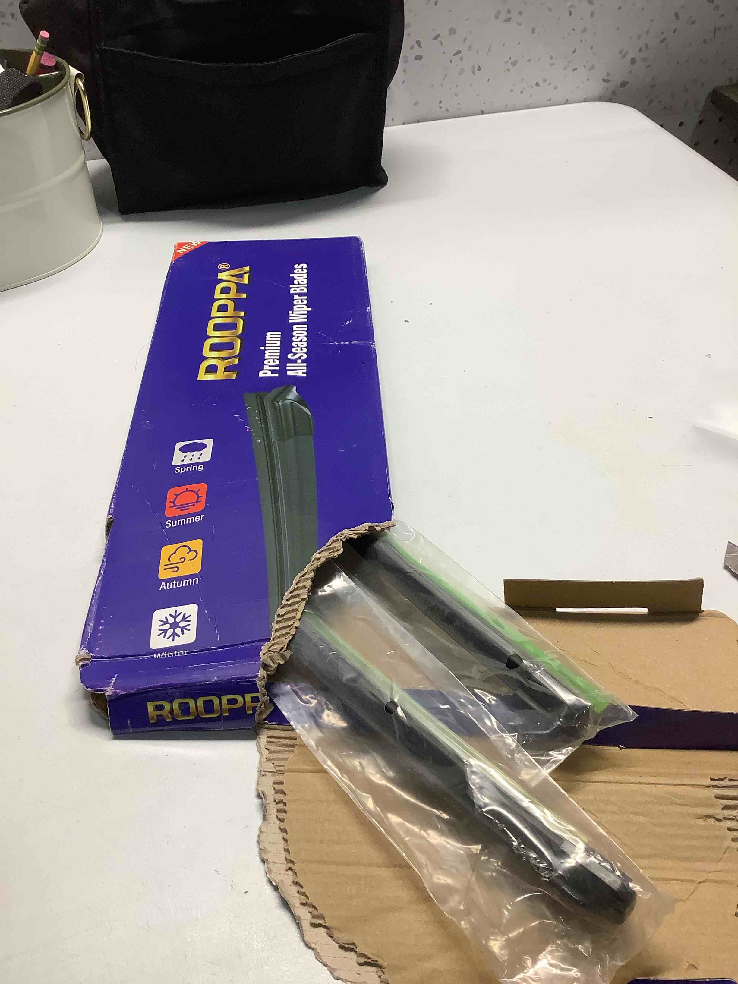 Condition photo showing Good Condition for 3 wipers Replacement for 2017-2023 GMC Acadia, Windshield Wiper Blades Original Equipment Replacement - 24"/20"/10" (Set of 3) U/J Hook 24"/20"/10" for 2017-2023 GMC Acadia