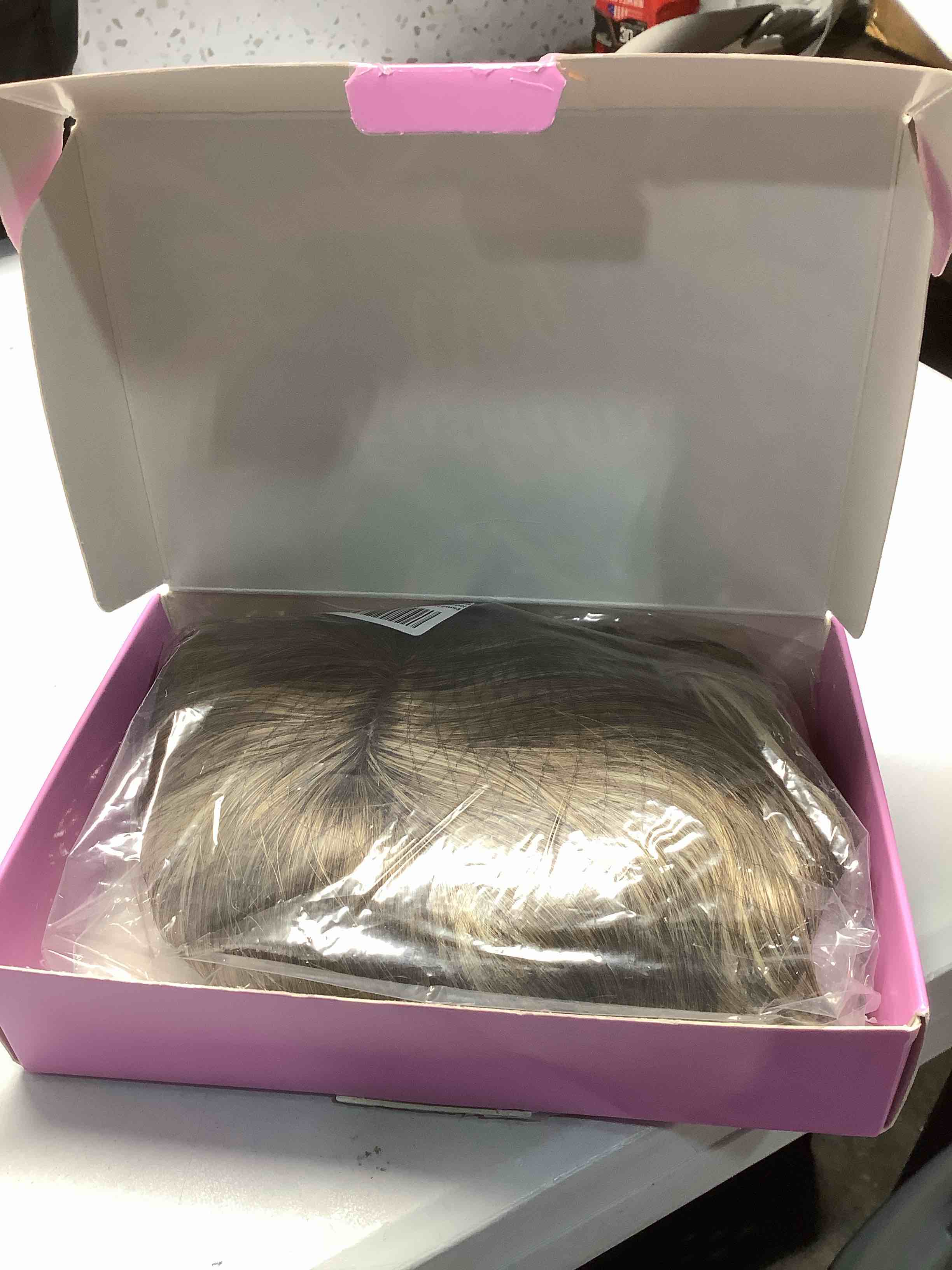 Condition photo showing Good Condition for Honey Blonde Mix Platinum Blonde Short Wavy Wig for Women Lace Hairline Bob Style Synthetic Heat Resistant - Natural Appearance for Everyday Hairstyle 14 Inch 14 Inch Honey Blonde Mix Platinum Blonde