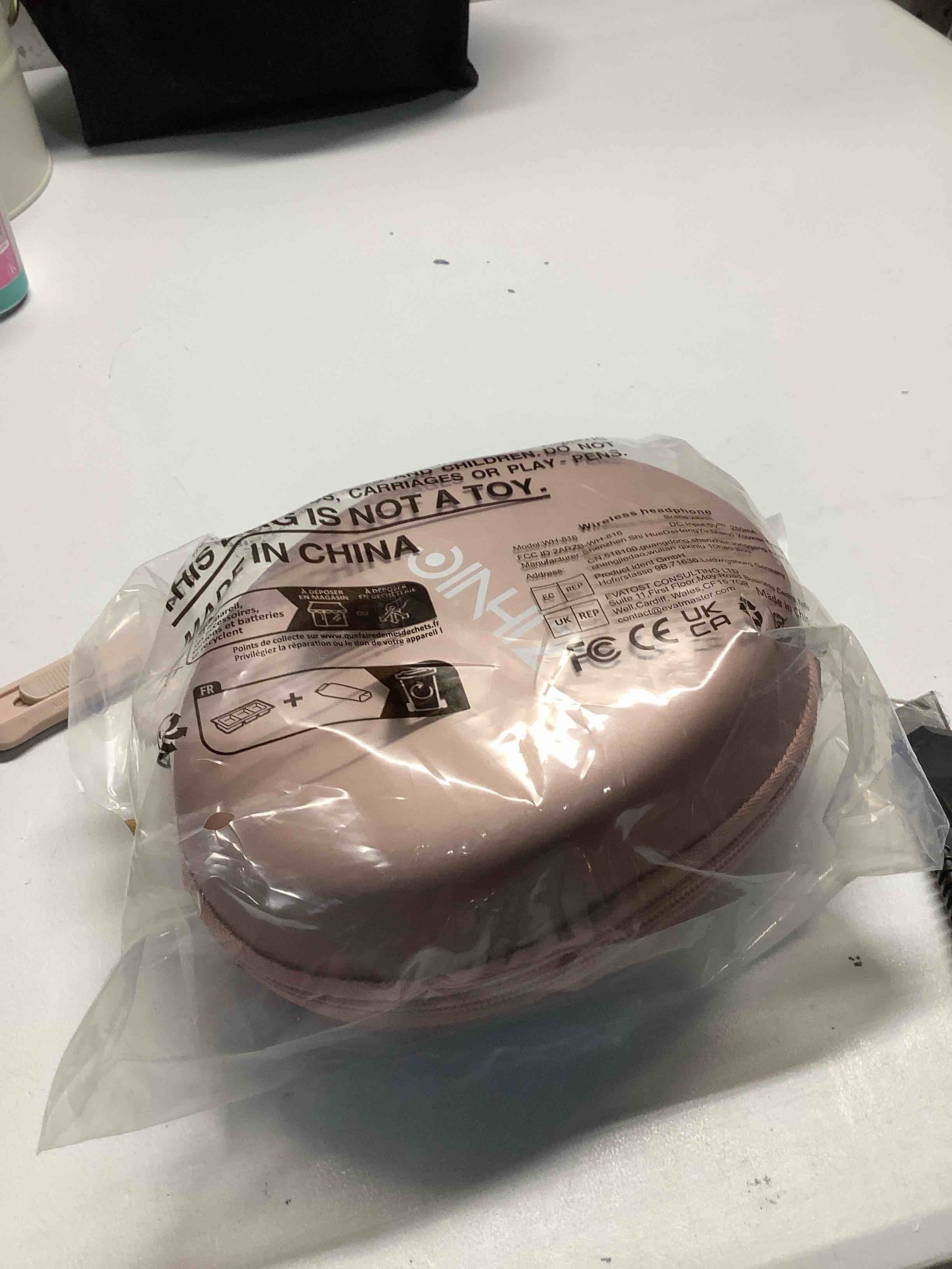 Condition photo showing Good Condition for ZIHNIC Bluetooth Headphones Over-Ear, Foldable Wireless and Wired Stereo Headset Micro SD/TF, FM for Cell Phone,PC,Soft Earmuffs &Light Weight for Prolonged Wearing(Rose Gold)