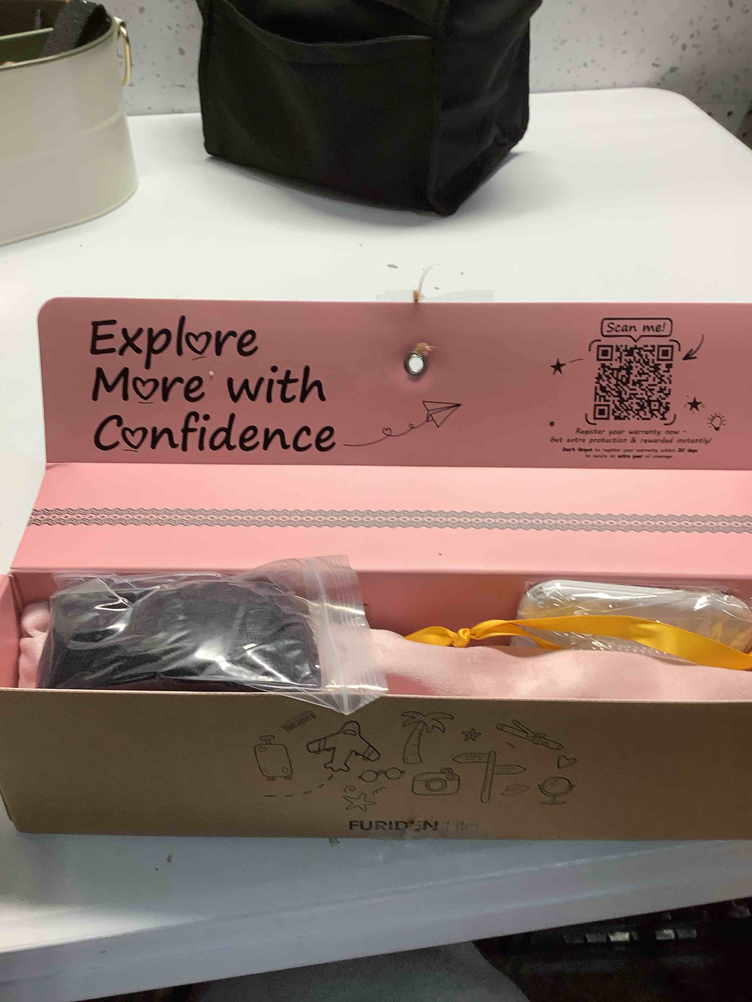 Condition photo showing Good Condition for FURIDEN Lite Dual-Voltage Curling Iron: 110V-240V 1 1/2 Inch Ceramic Wide Barrel 2-in-1 Curling Iron for Chin Length Hair - Europe Travel for Soft Curls with Clamp 1.5? Barrel — Chin length, Soft Curls Gold
