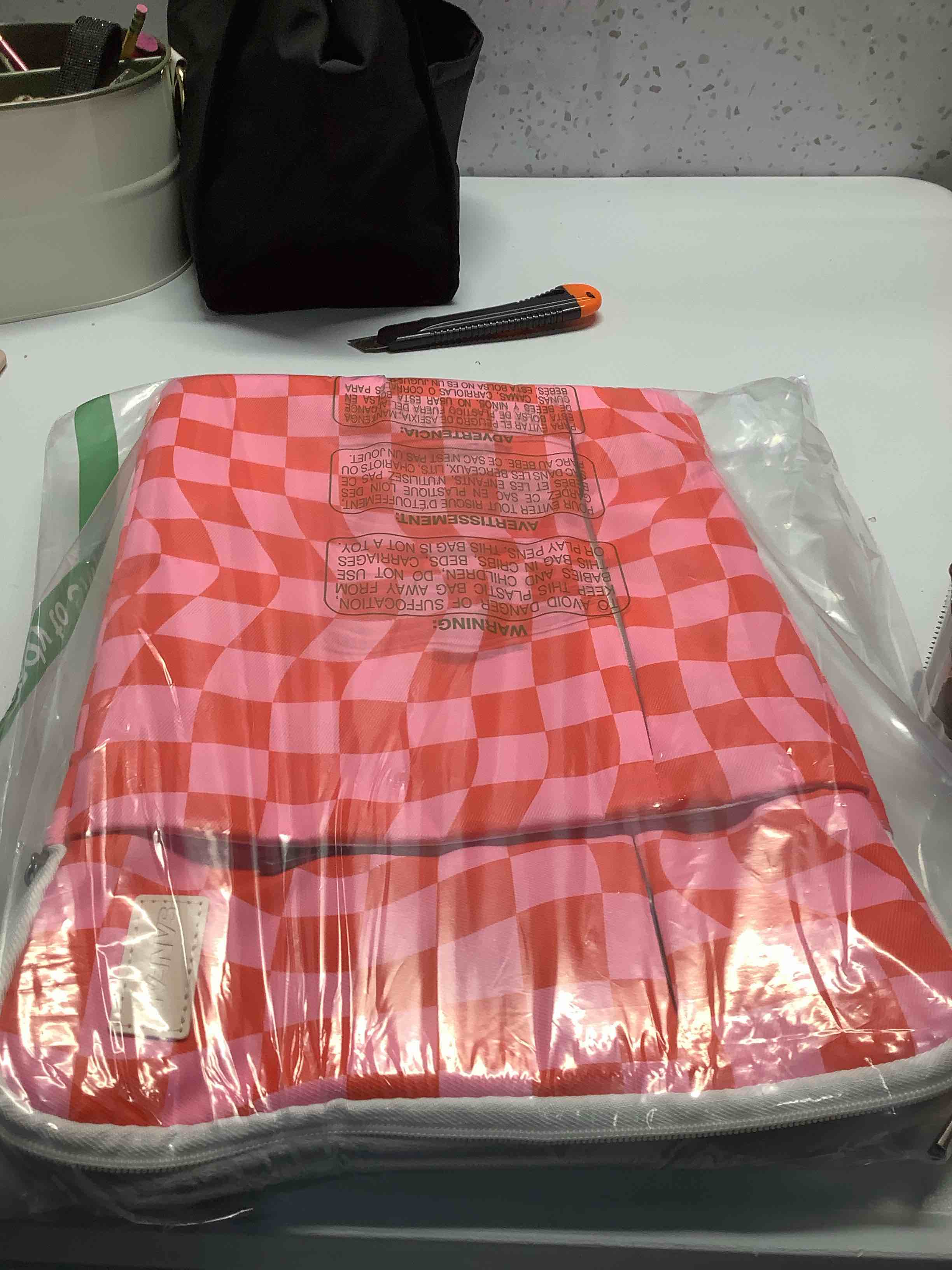 Condition photo showing Good Condition for 360° Protective 3 Pockets Laptop Sleeve Case Bag with Handle for MacBook Air 15 inch,MacBook Pro 16 inch and 15.6 inch Screen Laptop (Grid) 15 inch-15.6 inch Grid