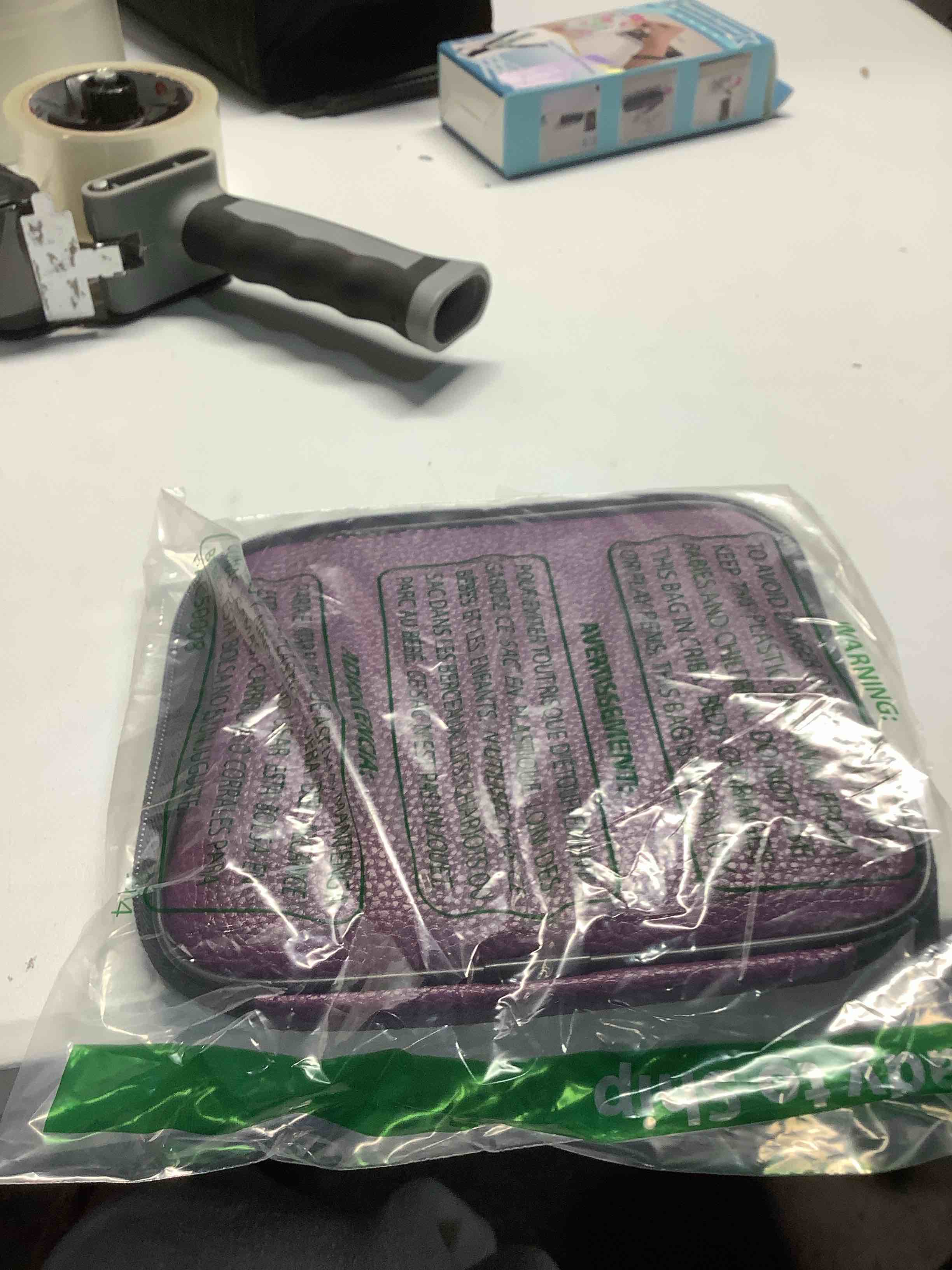 Condition photo showing Good Condition for Ruidi Interchangeable Aluminum Circular Knitting Needles Set - 13 Pairs of 4 Inch (10cm) Needles with 4 Cables, Needle Holders & Leather Bag - Perfect for Smooth Knitting & Versatile Projects