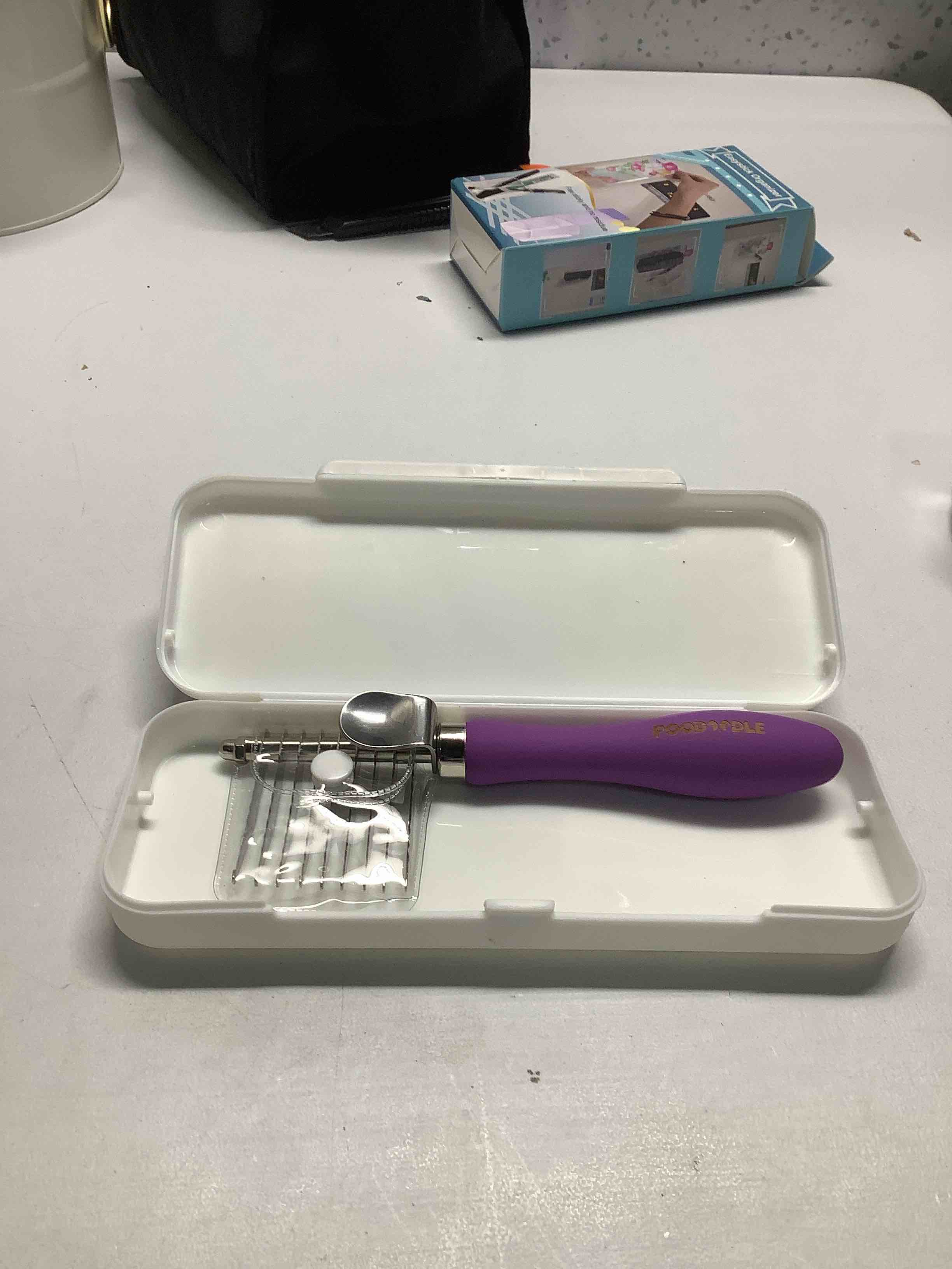 Condition photo showing Good Condition for Pain-Free Dematting Comb Kit for Dogs & Cats, Dematting Rake & Detangling Dual-Side Comb Set, Dematting Brush for Dogs & Cats, Pet Grooming Tools Kit for Poodle Doodle & All Long Haired Pets