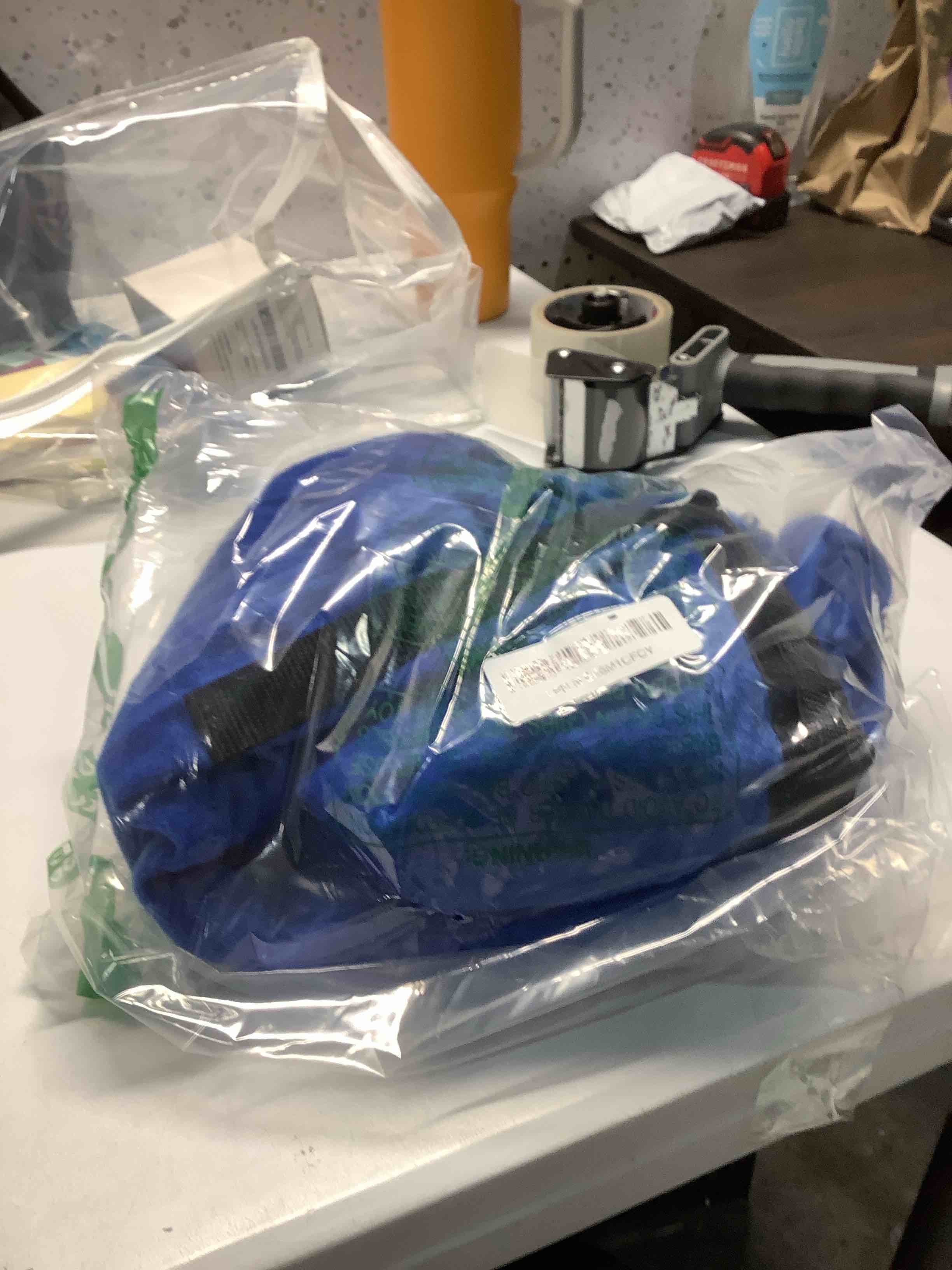 Condition photo showing Good Condition for BENCMATE Inflatable Dog Cone Collar Alternative, Soft Dog Cone for Small Medium Large Dogs and Cats, Neck Recovery ECollar Donut Collar After Surgery (XXLarge, Blue) Blue XX-Large [Neck:21"-23"]