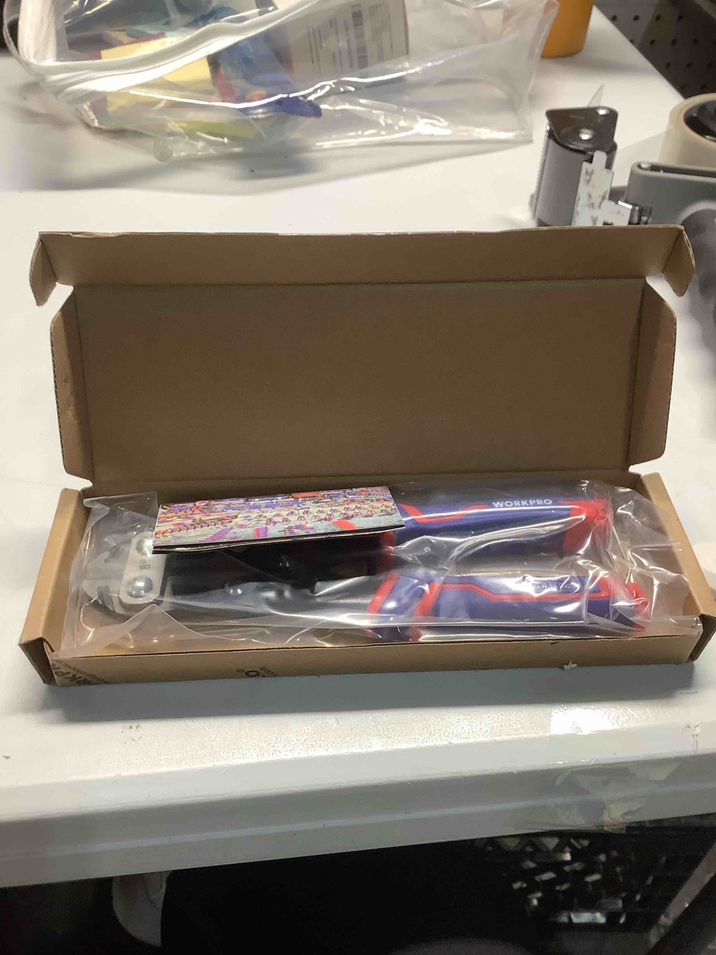 Condition photo showing Good Condition for WORKPRO Mini Bolt Cutter 8-inch, Spring Loaded Wire Cutters Heavy Duty with Soft Anti-slip Handle, Small Bolt Cutter, Wire Cable Cutter, Spring Snips Clippers (Upgrade Grip) 8-inch/210mm Upgraded Handle