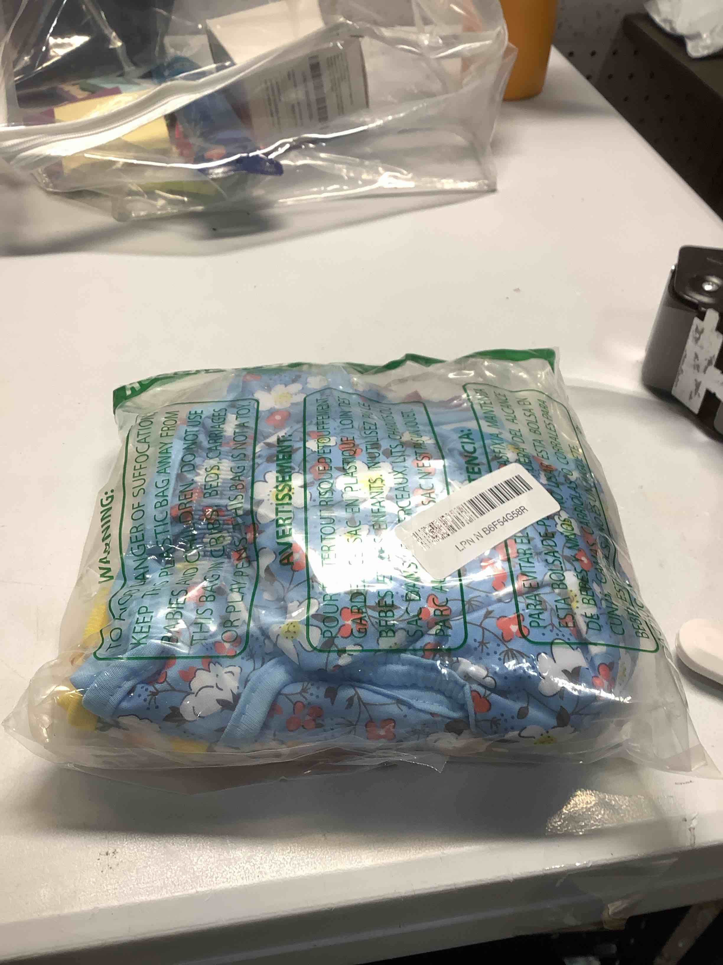 Condition photo showing Good Condition for Female Dog Diapers 3 Pack Washable Dog Diapers Female Dog Diaper That Stay on Dog Diaper Female with Suspenders Reusable Doggie Diapers for Heat, Incontinence and Puppy Training (Medium)