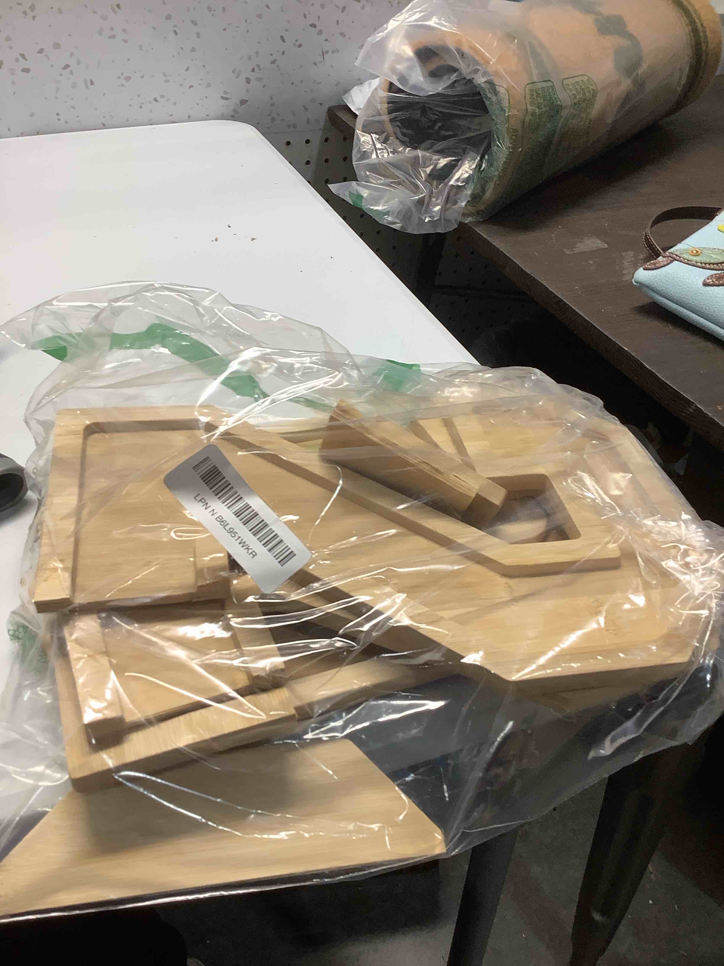 Condition photo showing Good Condition for 2026 Charcuterie Numbers Fillable, Wooden Number Charcuterie Board Box Serving Food Trays for New Years Graduation Party Supplies