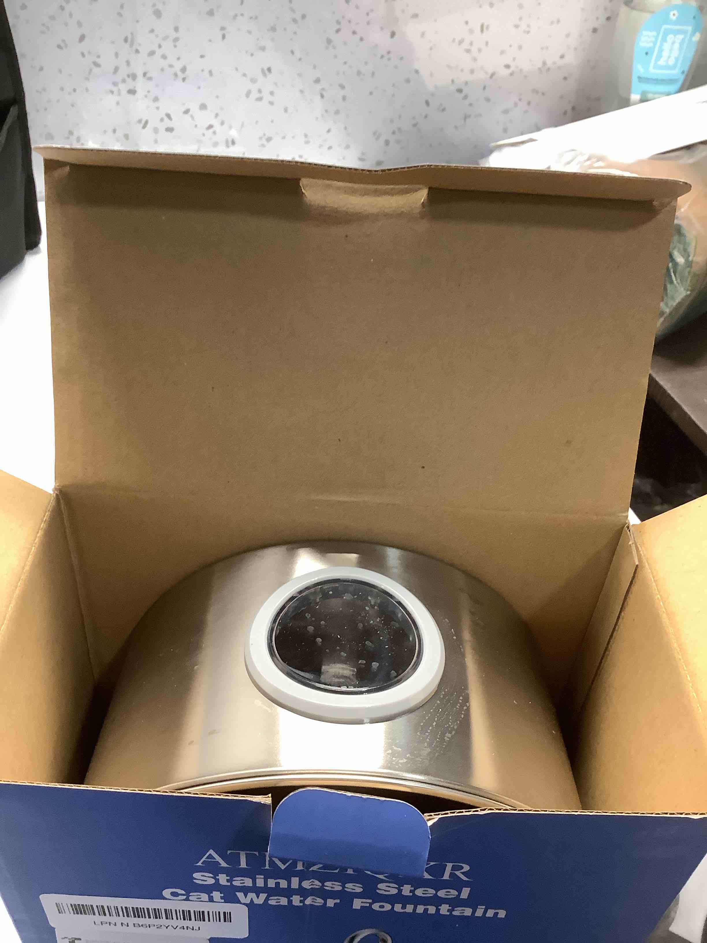 Condition photo showing Good Condition for Cat Water Fountain Stainless Steel: Cat Fountain for Drinking - 88oz/2.6L Pet Water Fountain for Cats Indoor - Quiet Cats Water Bowl Dispenser - Pets Feeding & Watering Supplies - for Small Animals