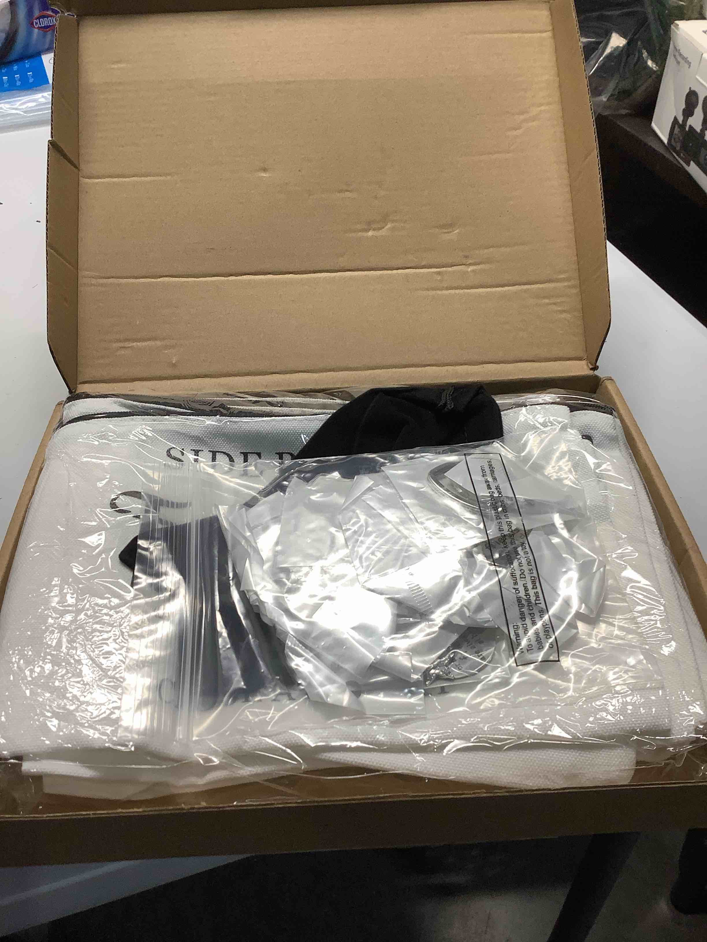 Condition photo showing Good Condition for Paterr 24 Pcs Friend Gifts for Women Friendsgiving Makeup Bags Friendship Keychains Galentines Valentine Gifts for Friends Bulk Cosmetic Bags with Zipper for BFF Bestie Birthday Decorations(Word)