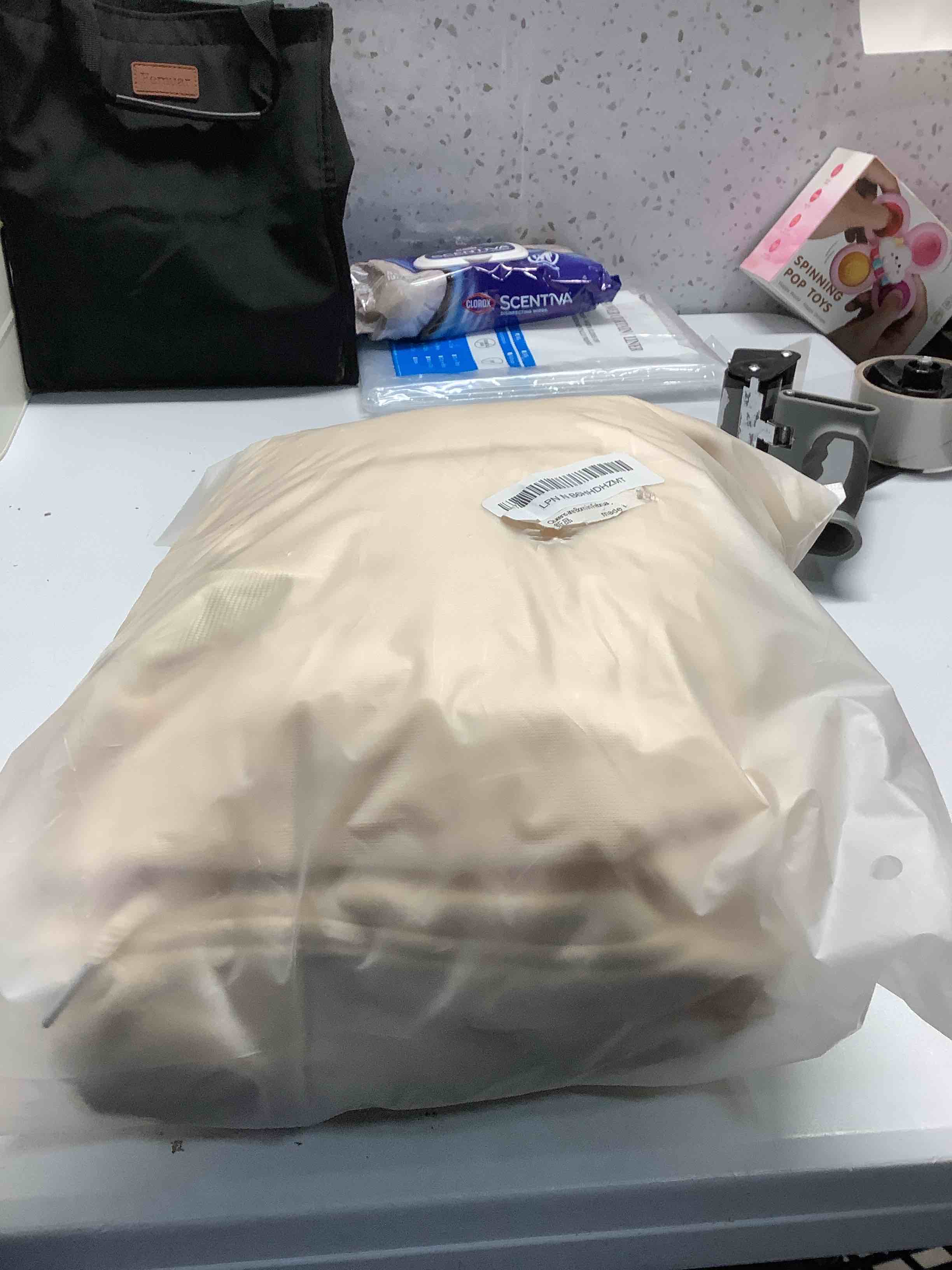 Condition photo showing Good Condition for CHAIRAY Women's Hoodie Tracksuit Sweatsuits for Mens Set 2 Piece Hooded Sweatshirts and Sweatpant Sets Jogger Sweatsuit Beige Large