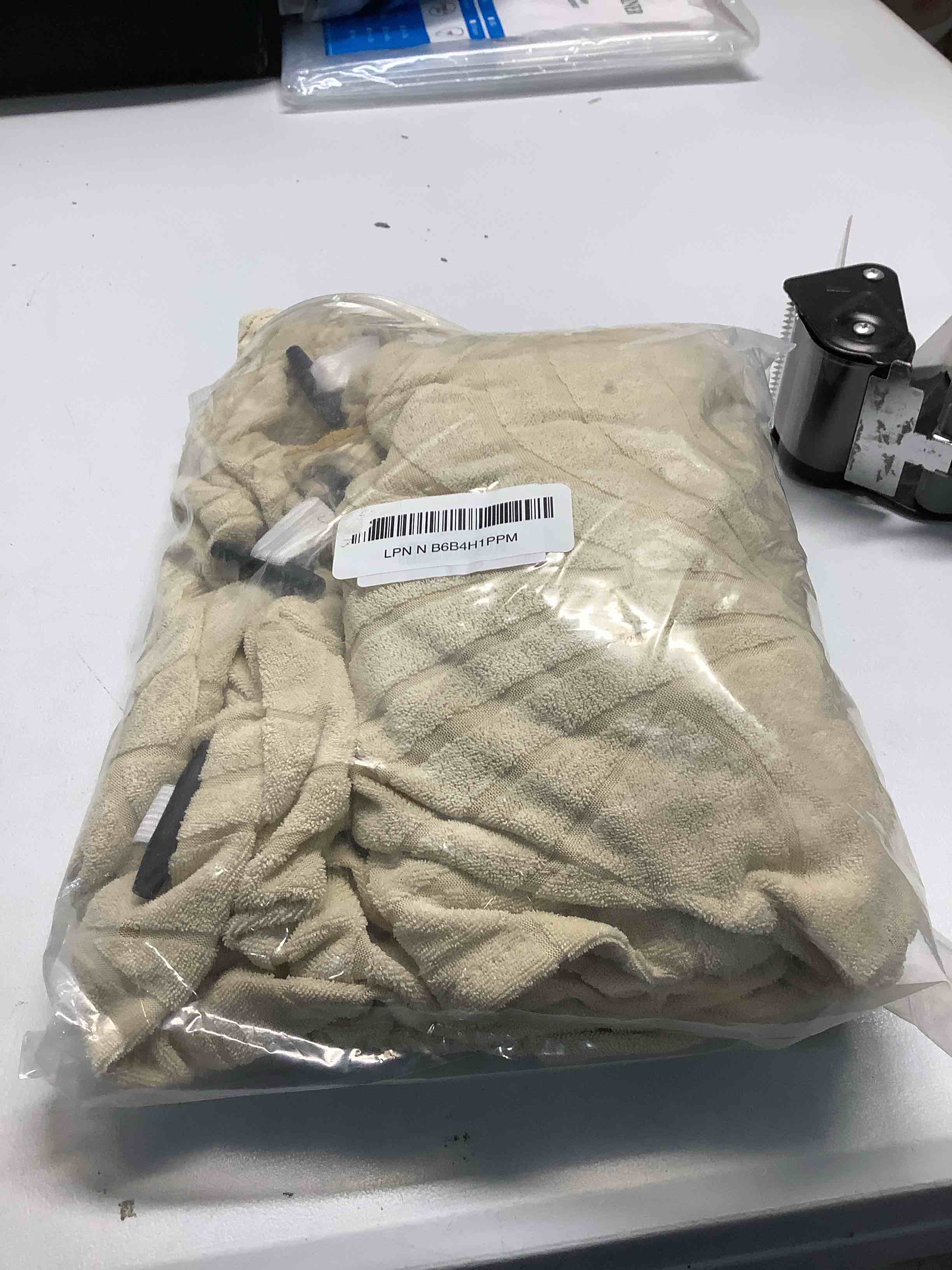 Condition photo showing Good Condition for Dining Chair Seat Covers for Dining Room Chairs with Arms Set of 4 Water Resistant Fabric Kitchen Table Seat Cushion Covers Beige Standard Beige - 4pcs