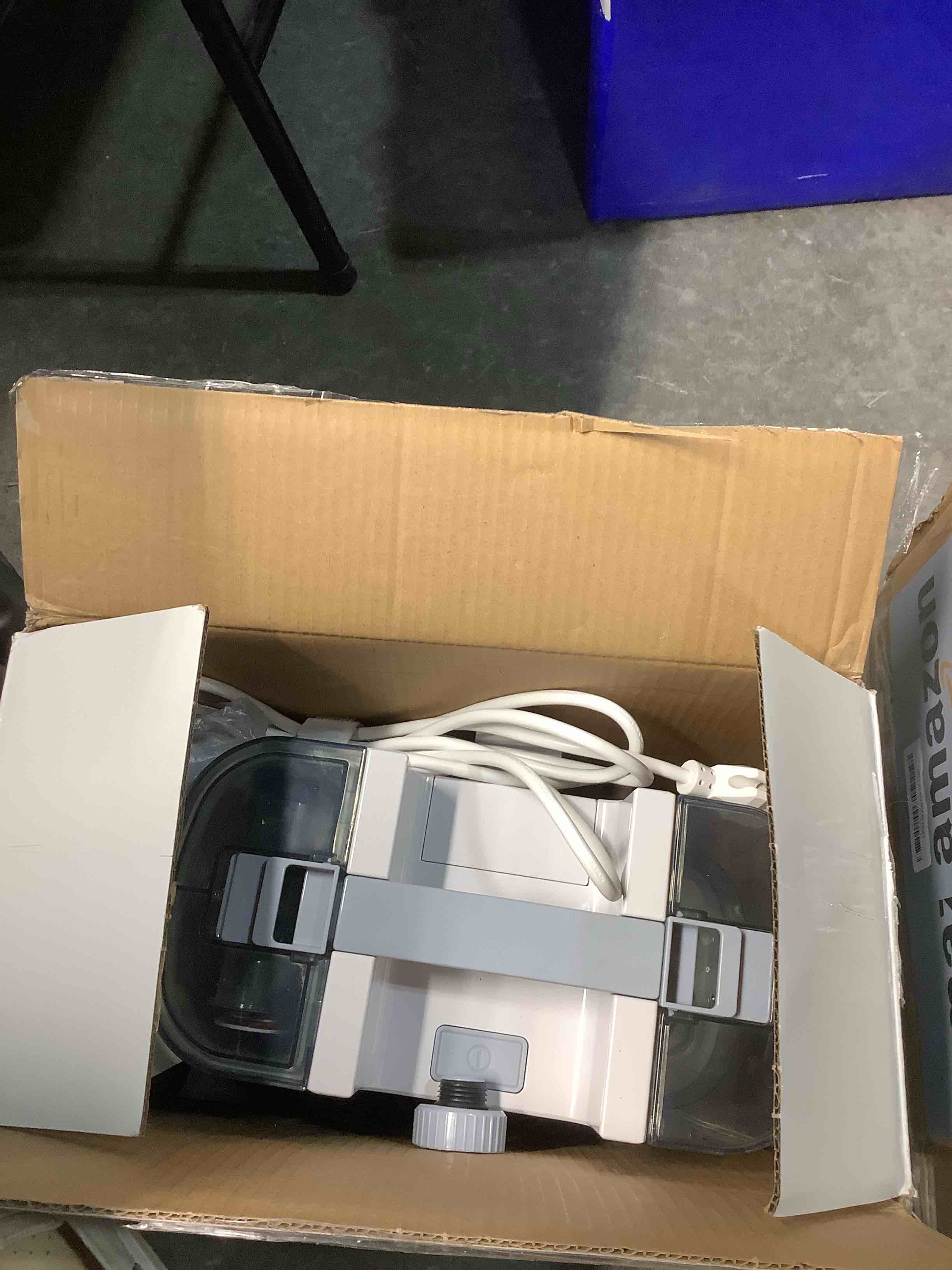 Condition photo showing Good Condition for WECLEAN C1 Portable Extractor for Couch and Carpet Cleaner Upholstery Cleaner for Deep Cleaning White