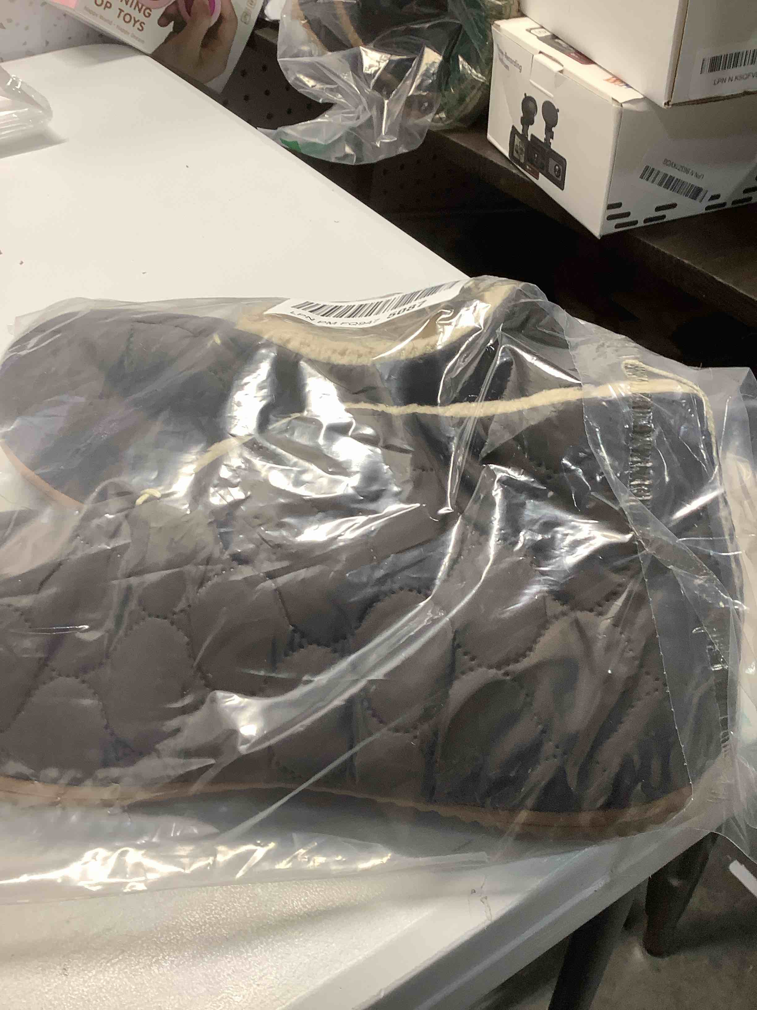 Condition photo showing Good Condition for Dearfoams mens Indoor/Outdoor Warm Up Bootie Medium Pavement