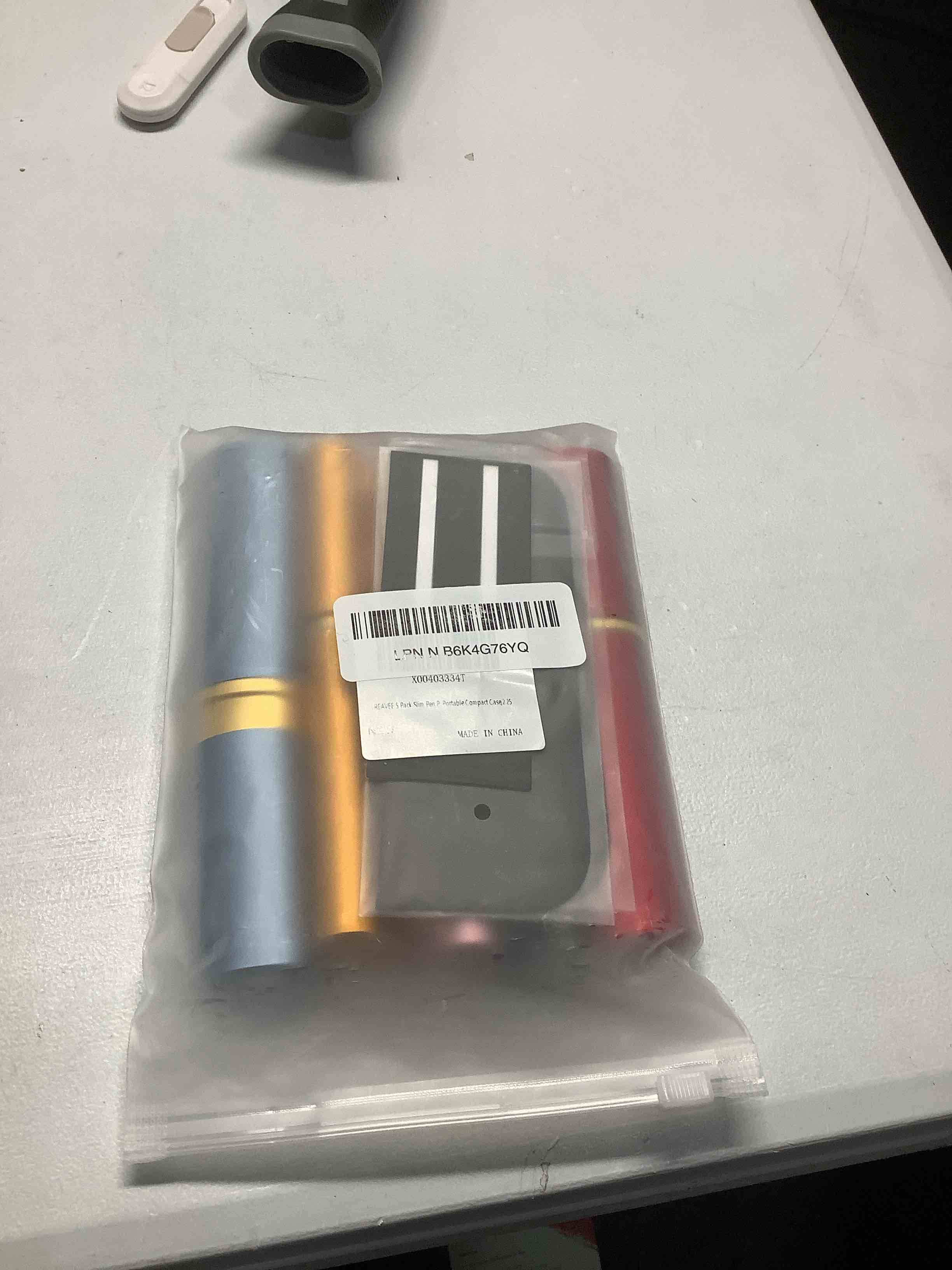 Condition photo showing Good Condition for REAVEE 5 Pack Portable Slim Reading Glasses for Men Women, Computer Blue Light Blocking with Small Pocket Compact Pen Case Black/Red/Pink/Blue/Gold 2.25 x