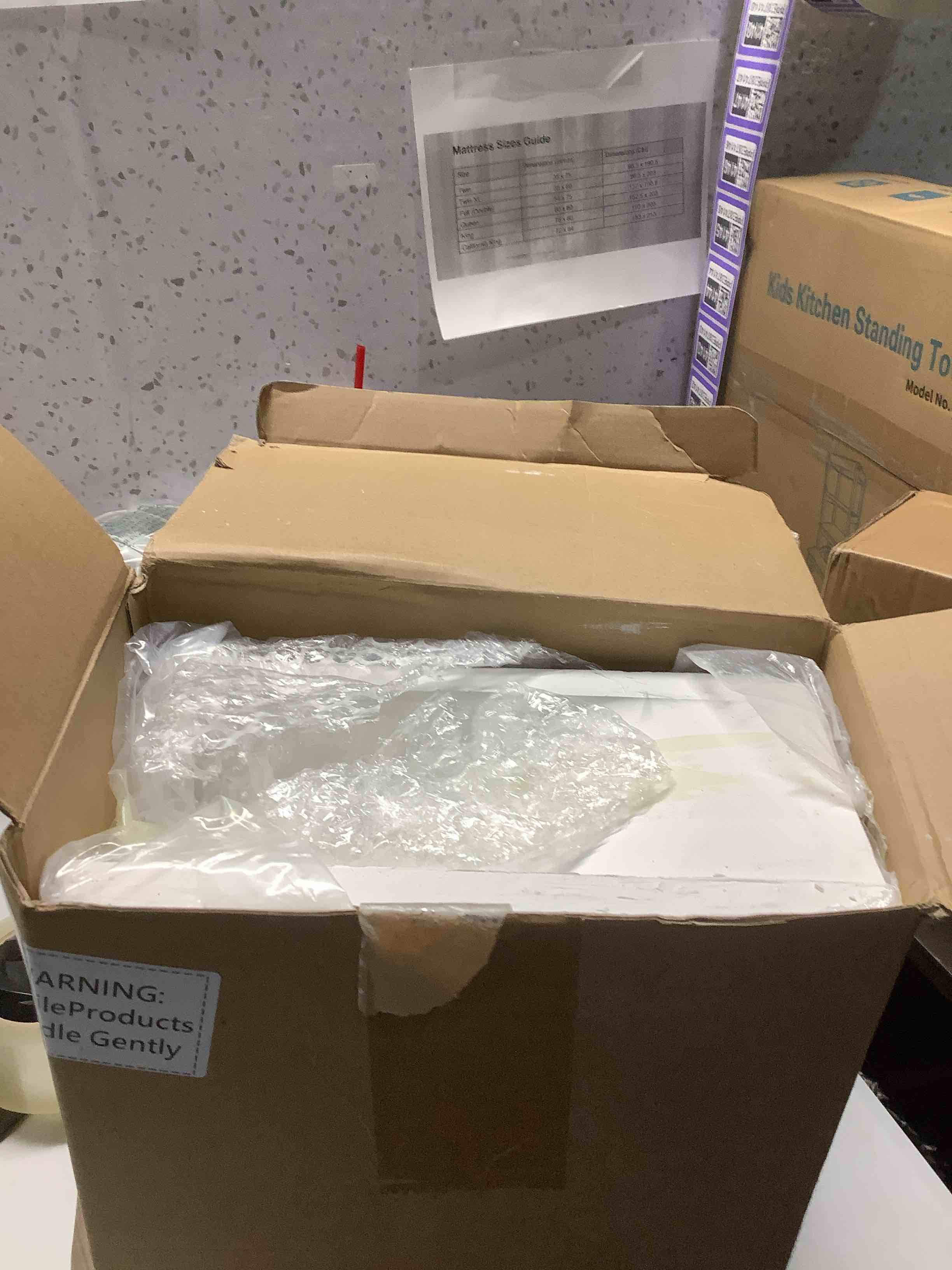 Condition photo showing Good Condition for Nuanchu 2 Pcs Rounded Doorway Arch Kit 3D DIY Interior Doorway Precurved Drywall Full Half Circle Top Round Arch Kit 9"x 9"x 5" Easy to Add Rounded Corners to Any Opening for Interior Decoration