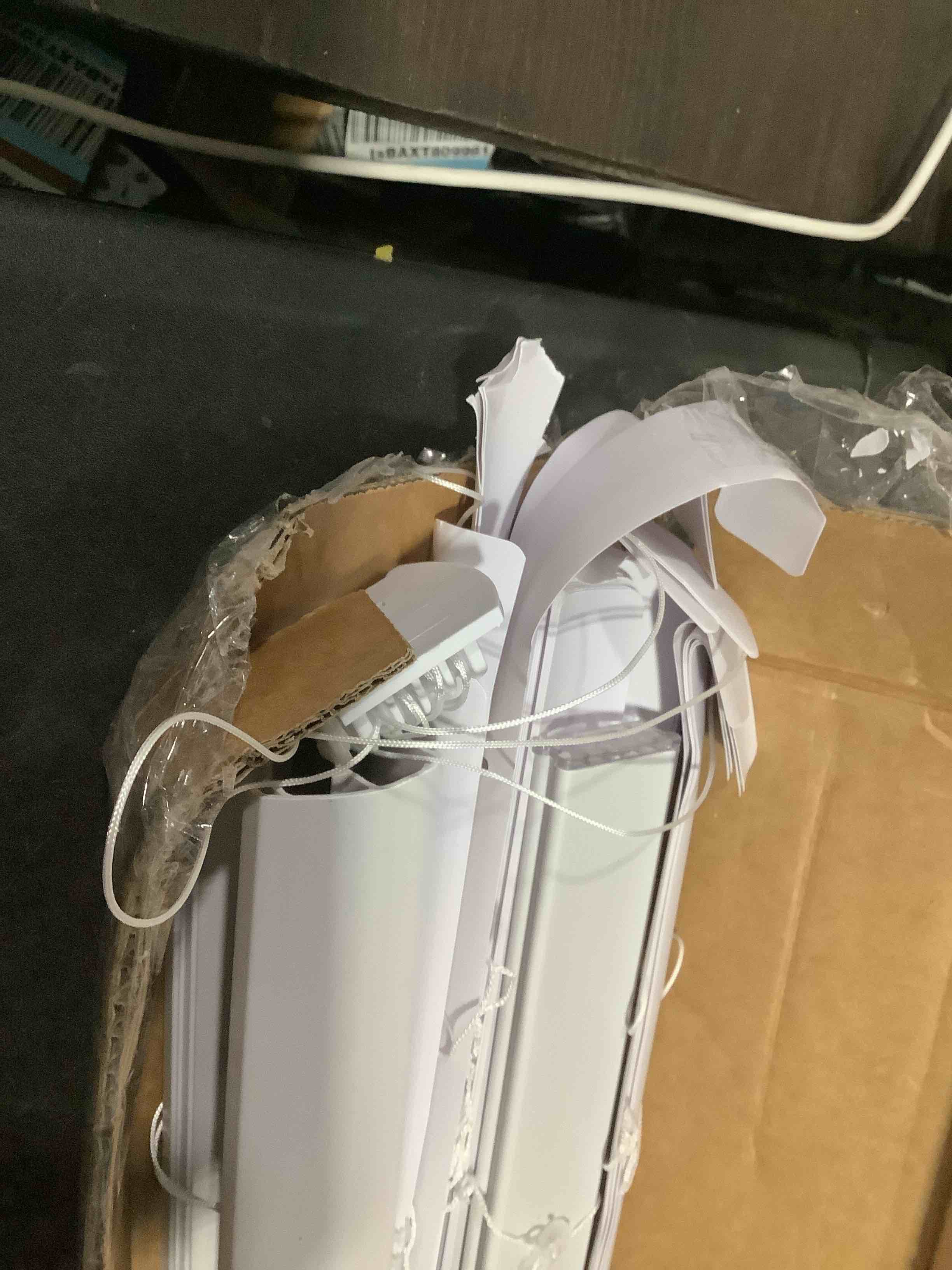 https://s3.amazonaws.com/lotting-images-prod/NKYBargainOutlett/TEA3735958_1776877058238.jpeg