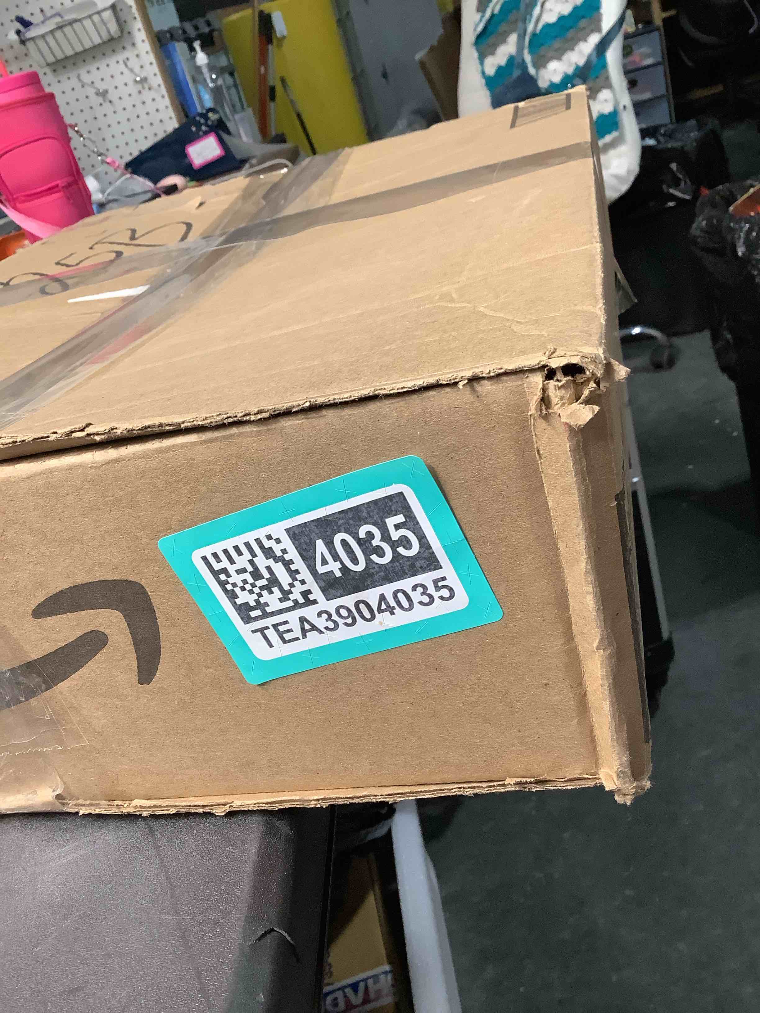 https://s3.amazonaws.com/lotting-images-prod/NKYBargainOutlett/TEA3904035_1777405307374.jpeg