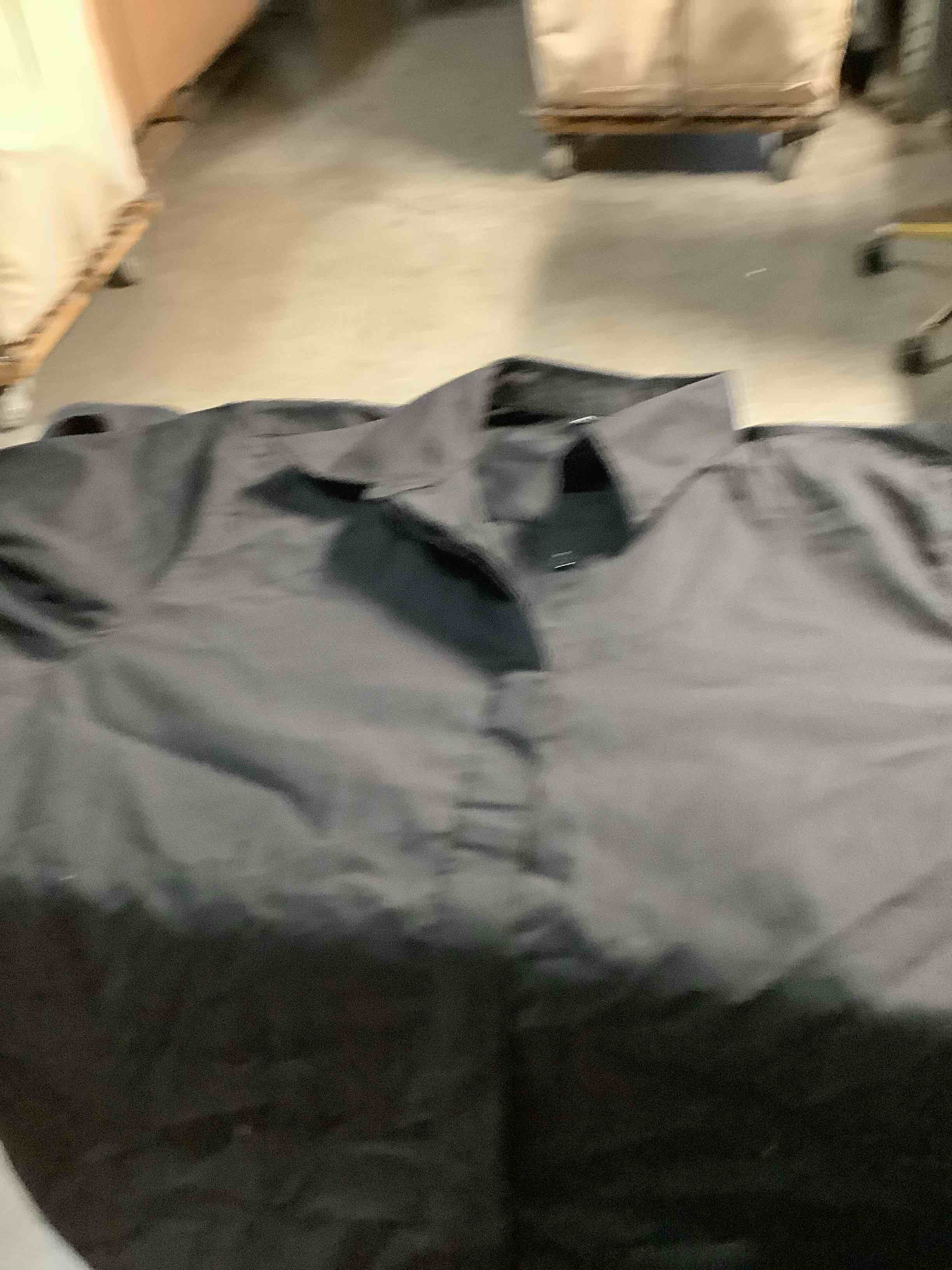 Condition photo showing Good Condition for chef works women's basic dress shirt x-large black