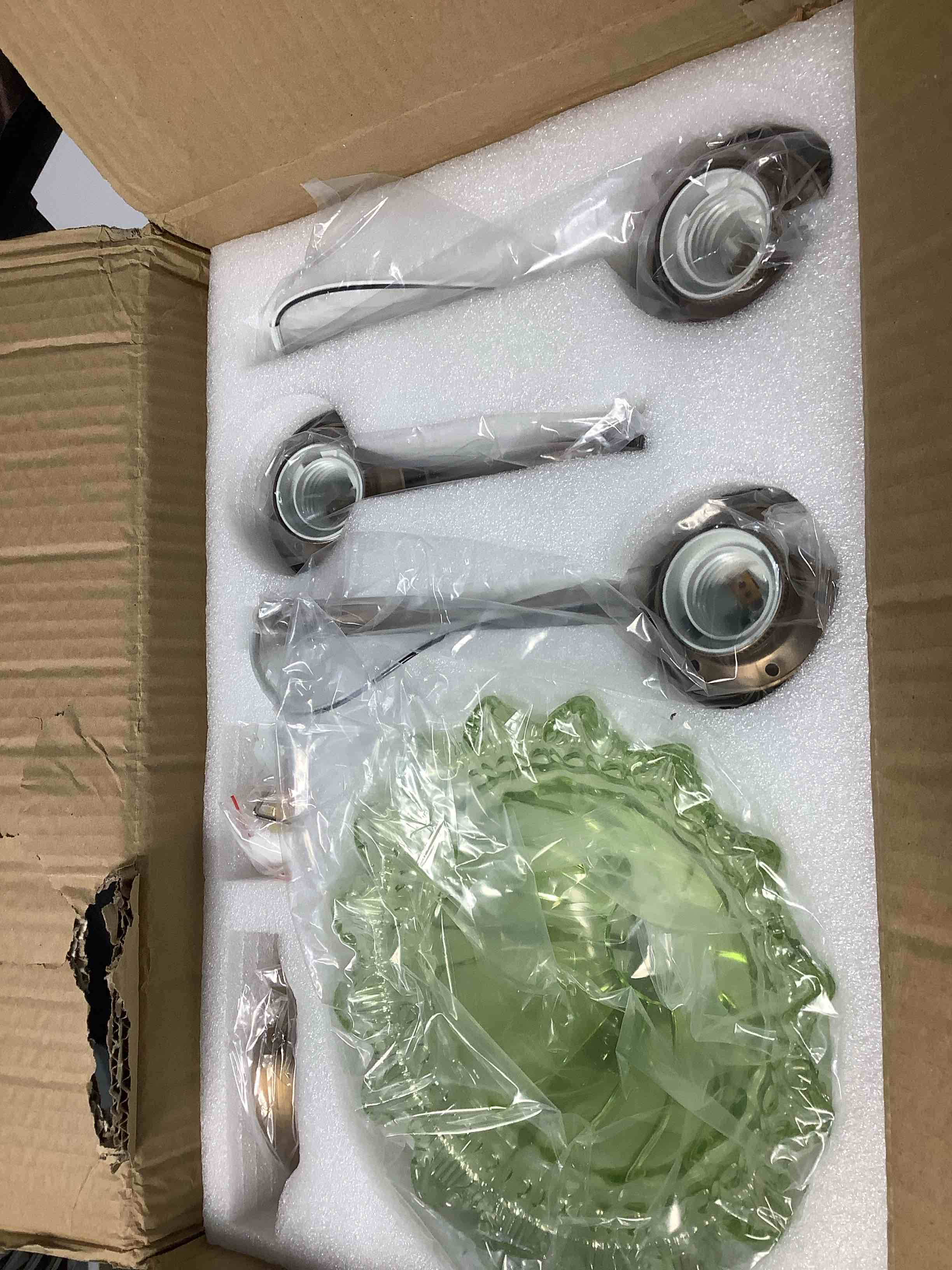 Condition photo showing Good Condition for vintage green 3 light vanity light bathroom light green glass 3 light