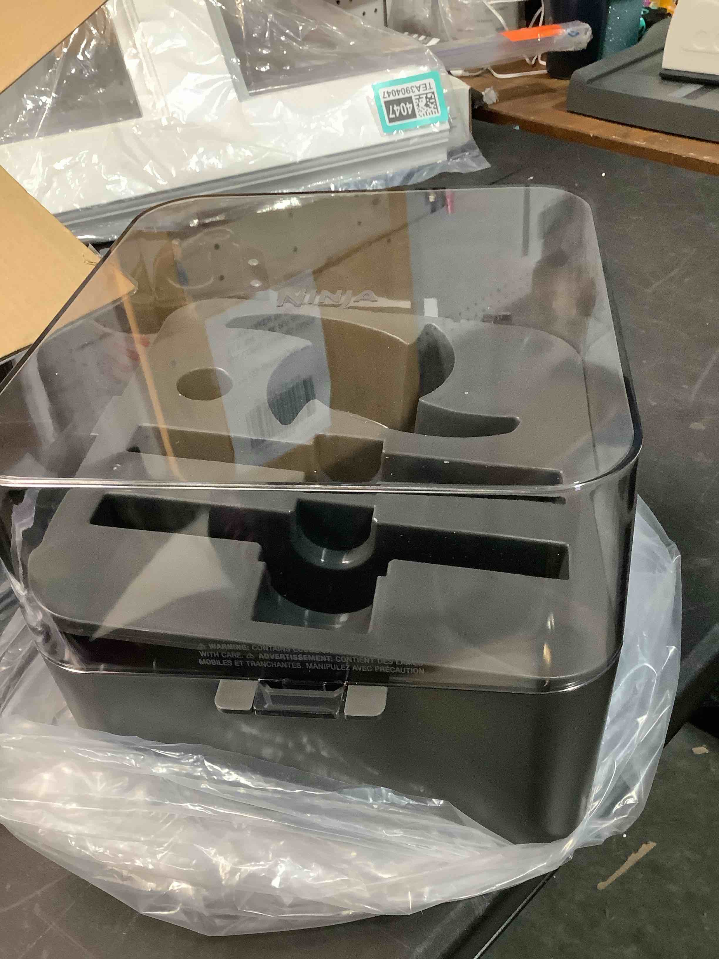 Condition photo showing Good Condition for ninja xsknf70sbx professional xl food processor storage box, (compatible with nf700 ninja food processors : specifically for storing dough blade, chop blade, & discs)., gray