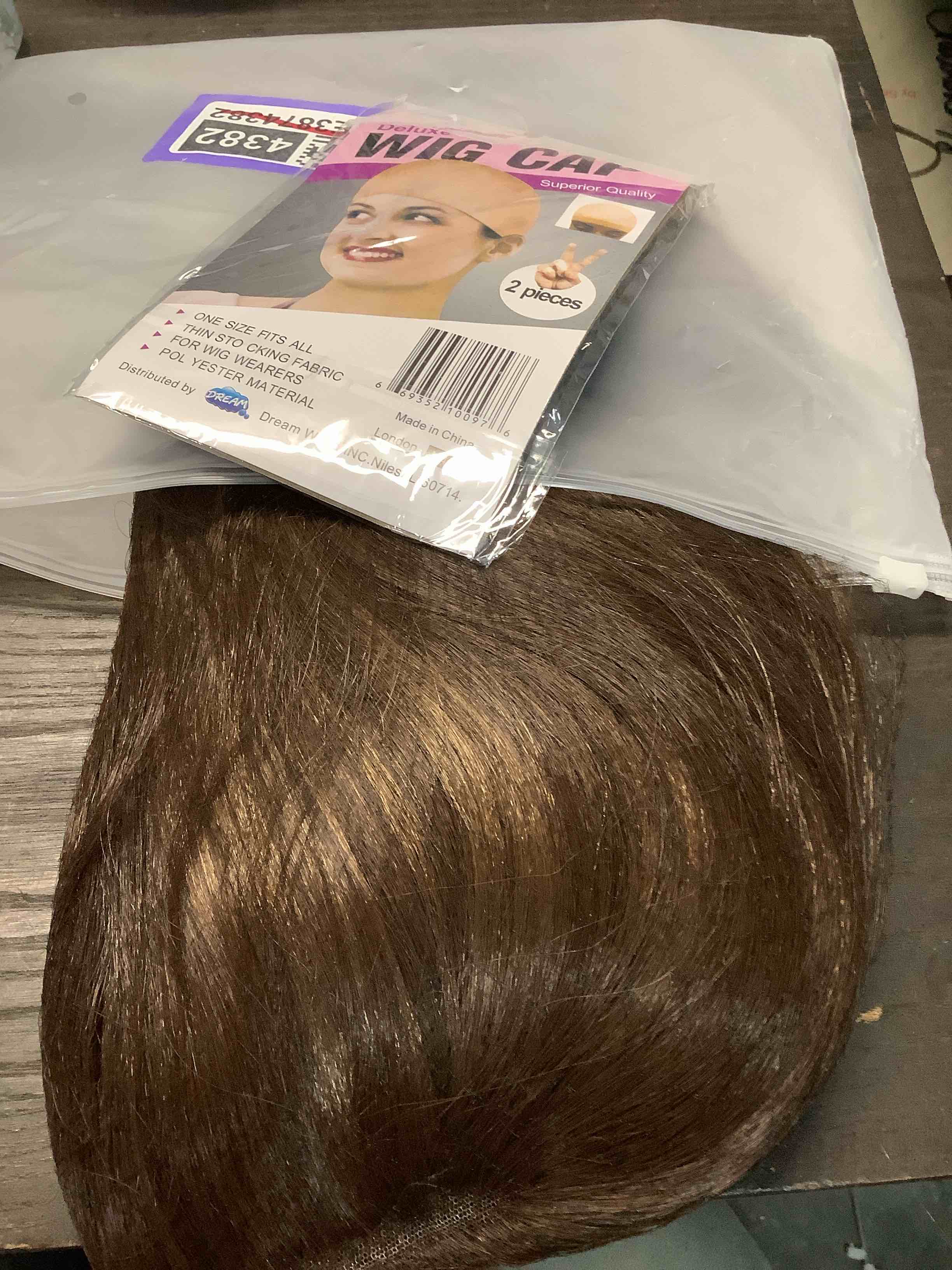Condition photo showing Good Condition for nostlagia brown highlight bob wigs synthetic lace front wig,mide part short straight glueless bob wig for white women daily use 14 inch 14 inch omber brown highlight