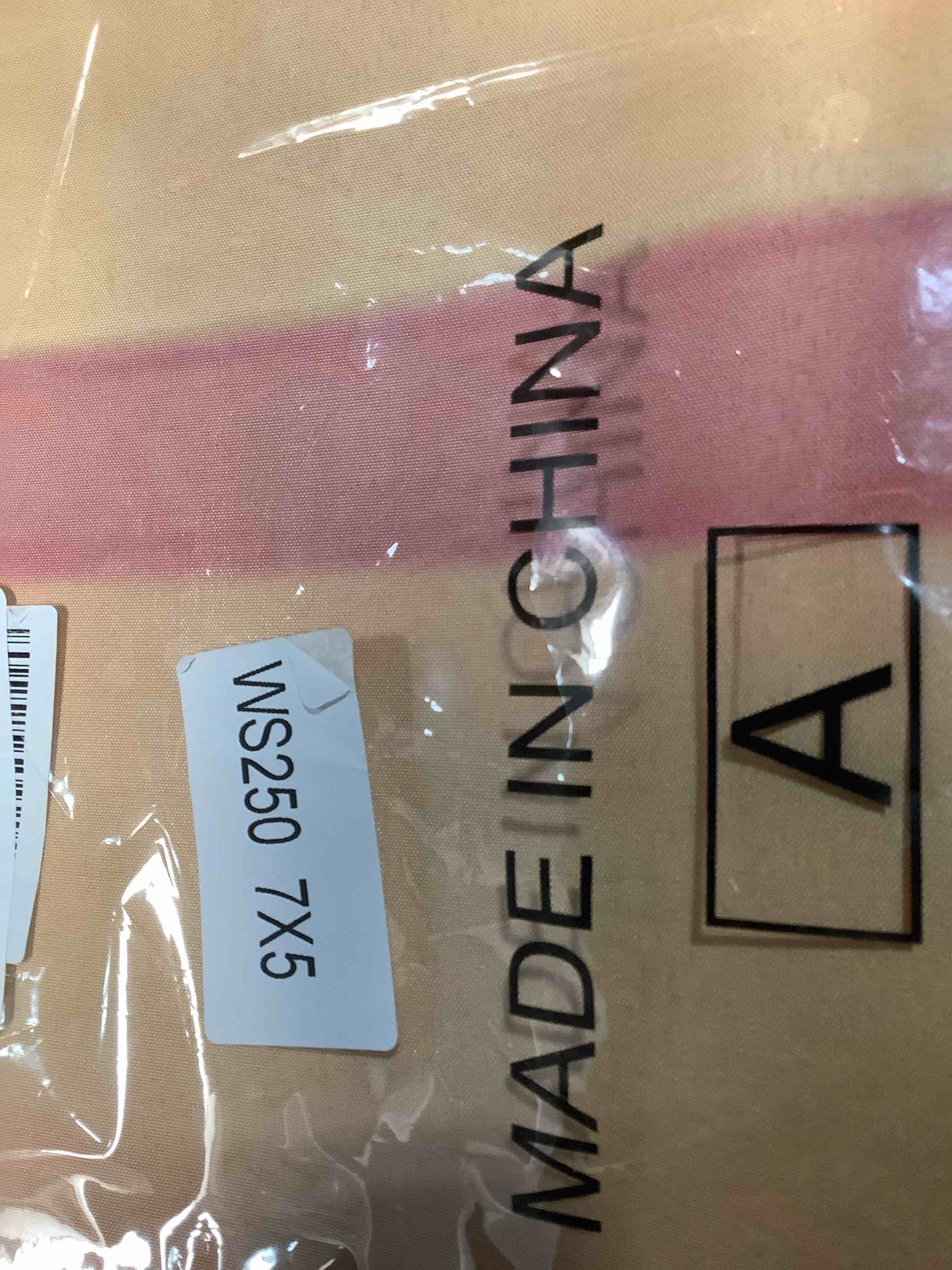 https://s3.amazonaws.com/lotting-images-prod/NKYBargainOutlett/TEA3904130_1777739440625.jpeg