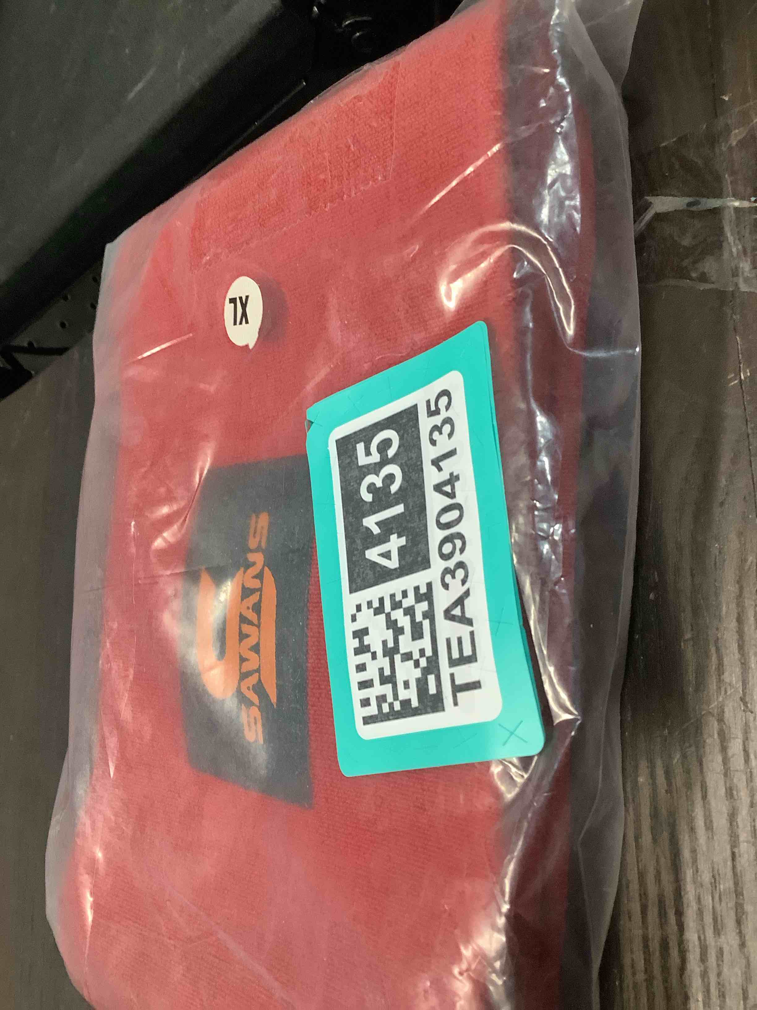 https://s3.amazonaws.com/lotting-images-prod/NKYBargainOutlett/TEA3904135_1777742517150.jpeg