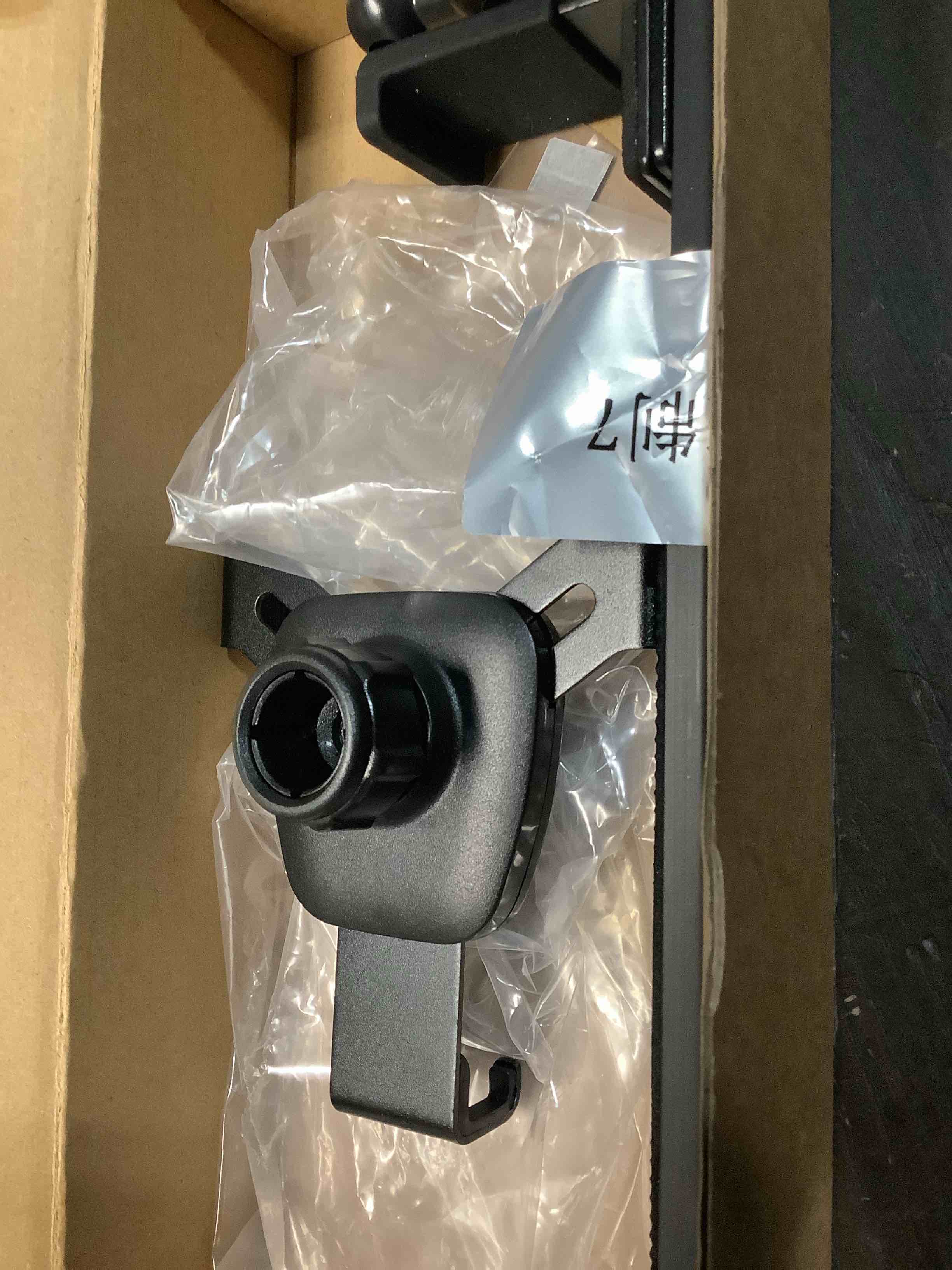 Condition photo showing Good Condition for car phone holder for honda accord 2023 2024 2025 lx ex se 7-inch touchscreen 11th gen auto accessories navigation bracket interior decoration mobile cell phone mount case for accord 2023-2025 lx ex se?7-inch screen?