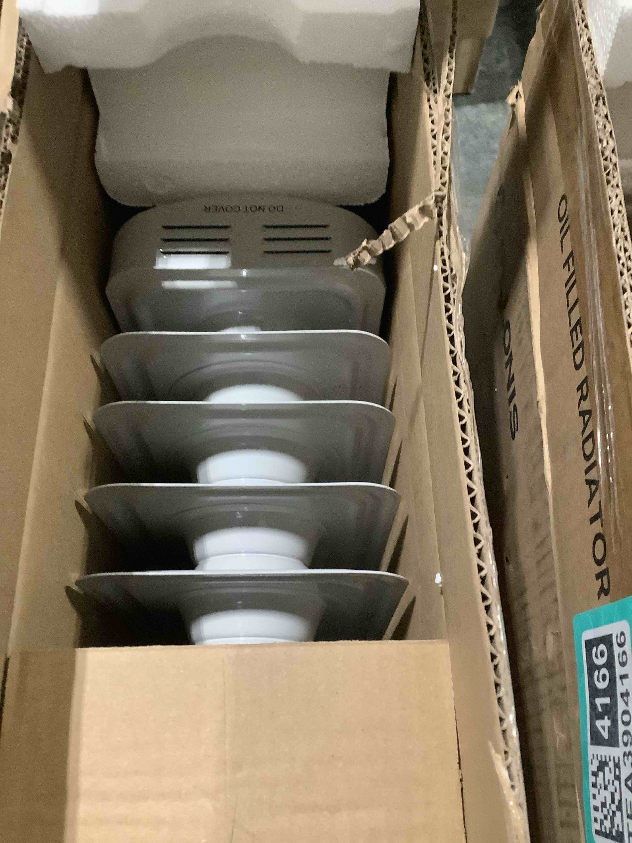 https://s3.amazonaws.com/lotting-images-prod/NKYBargainOutlett/TEA3904167_1777905046062.jpeg