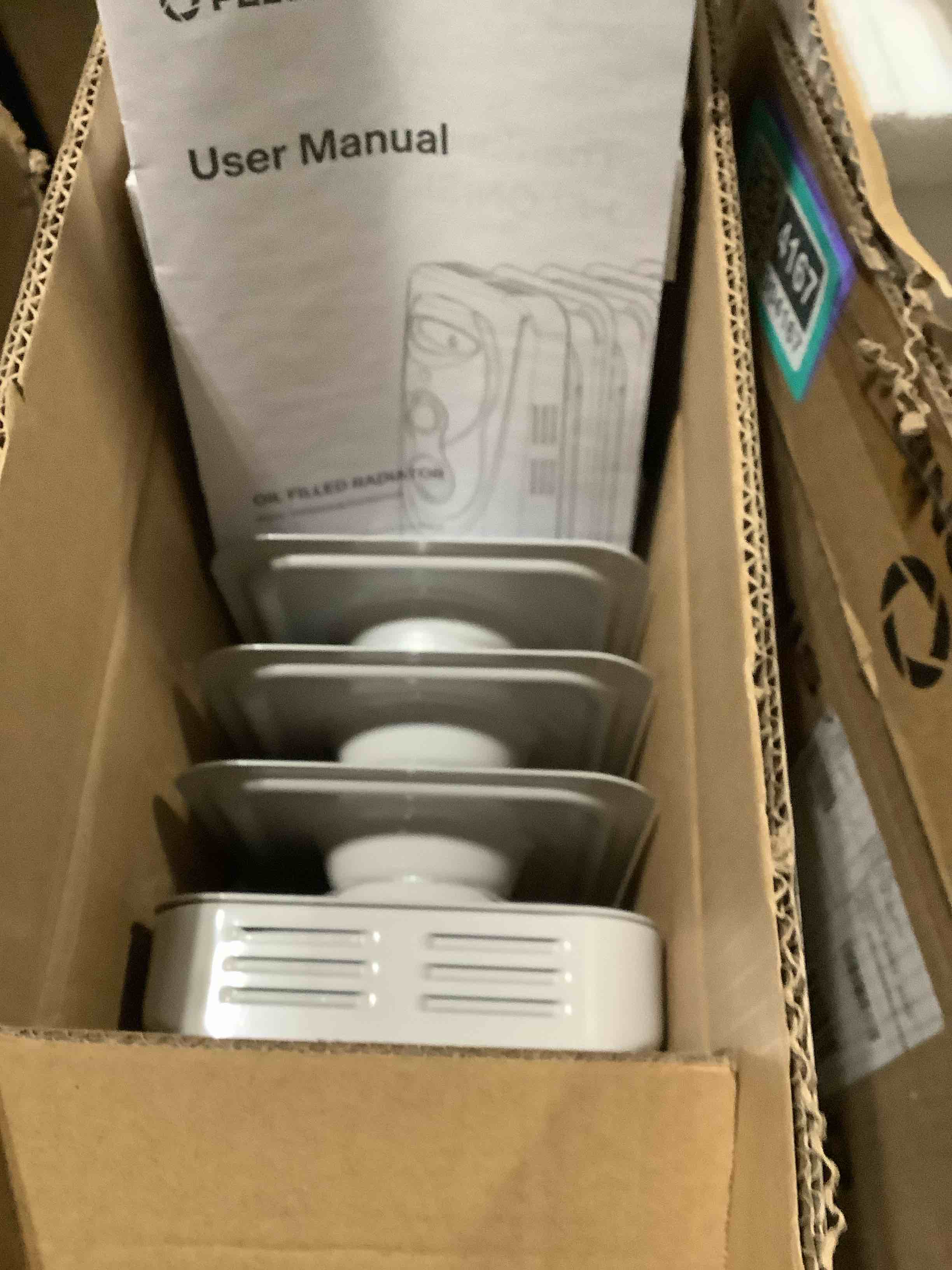 https://s3.amazonaws.com/lotting-images-prod/NKYBargainOutlett/TEA3904168_1777905061052.jpeg