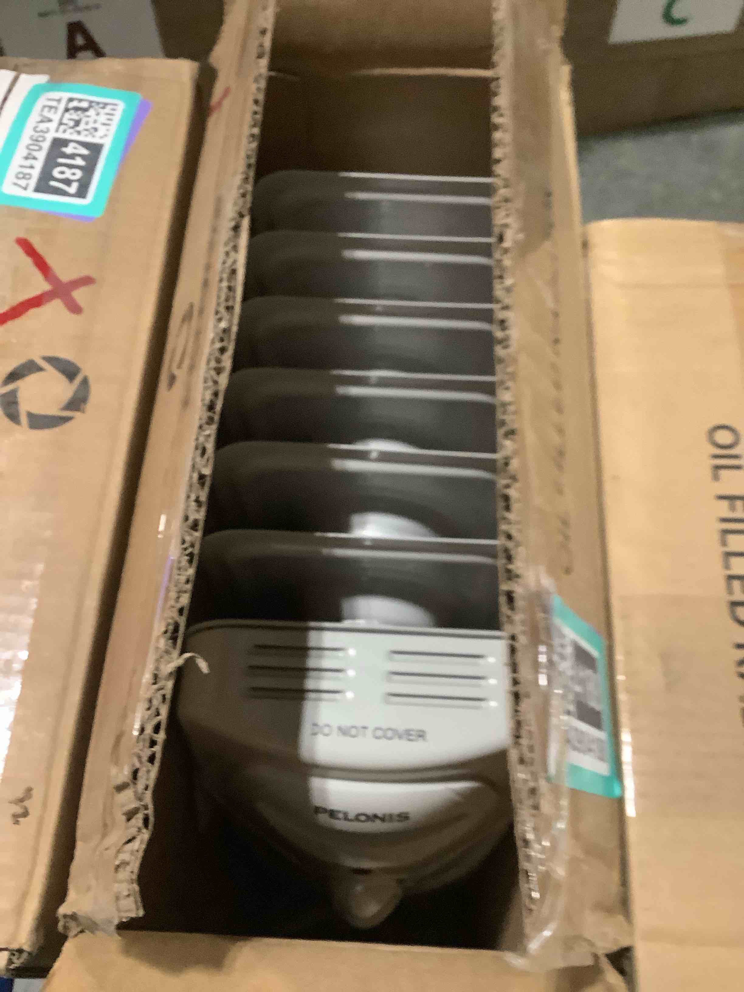 https://s3.amazonaws.com/lotting-images-prod/NKYBargainOutlett/TEA3904188_1777906247451.jpeg