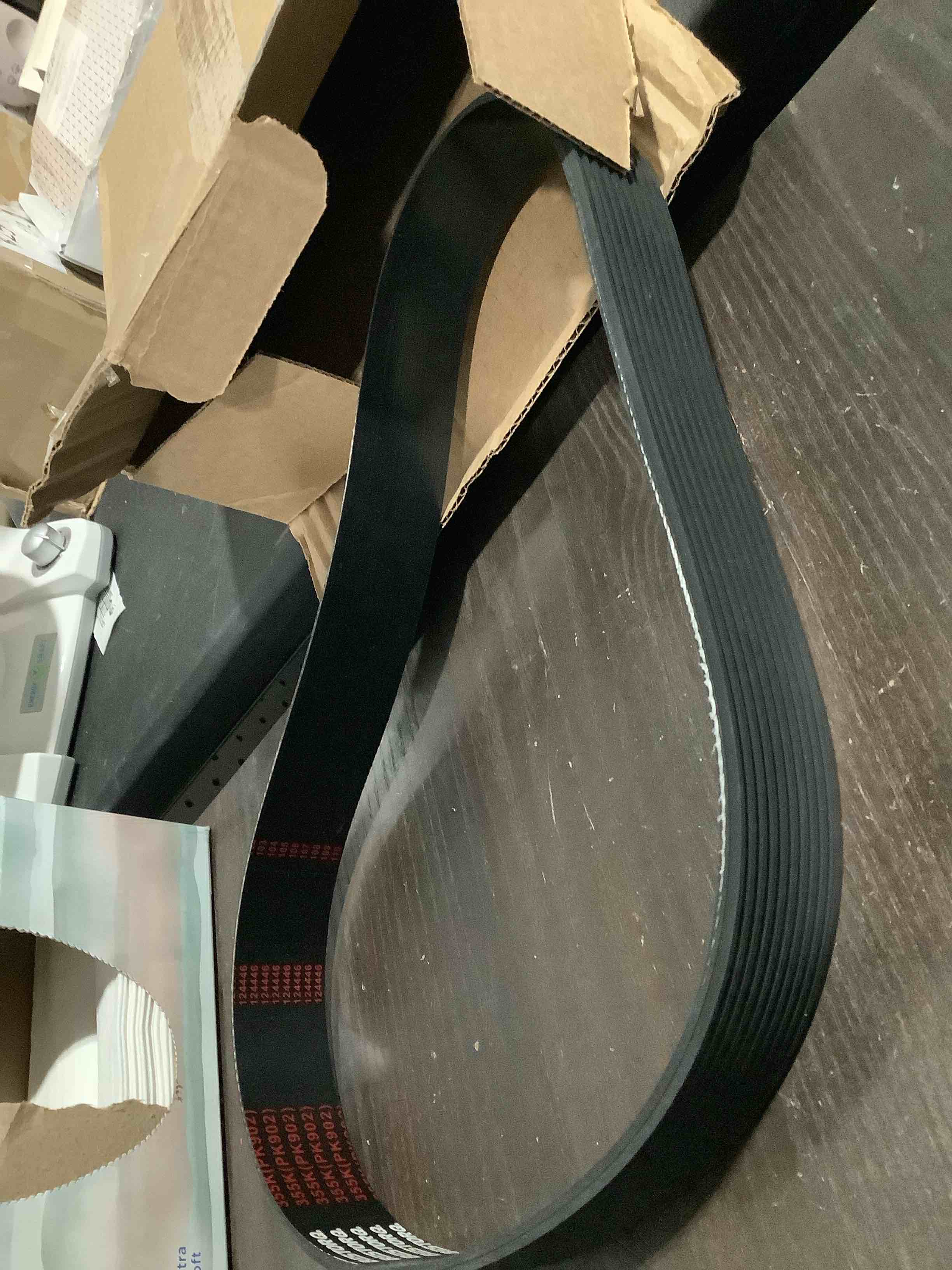 https://s3.amazonaws.com/lotting-images-prod/NKYBargainOutlett/TEA3904214_1777912088993.jpeg
