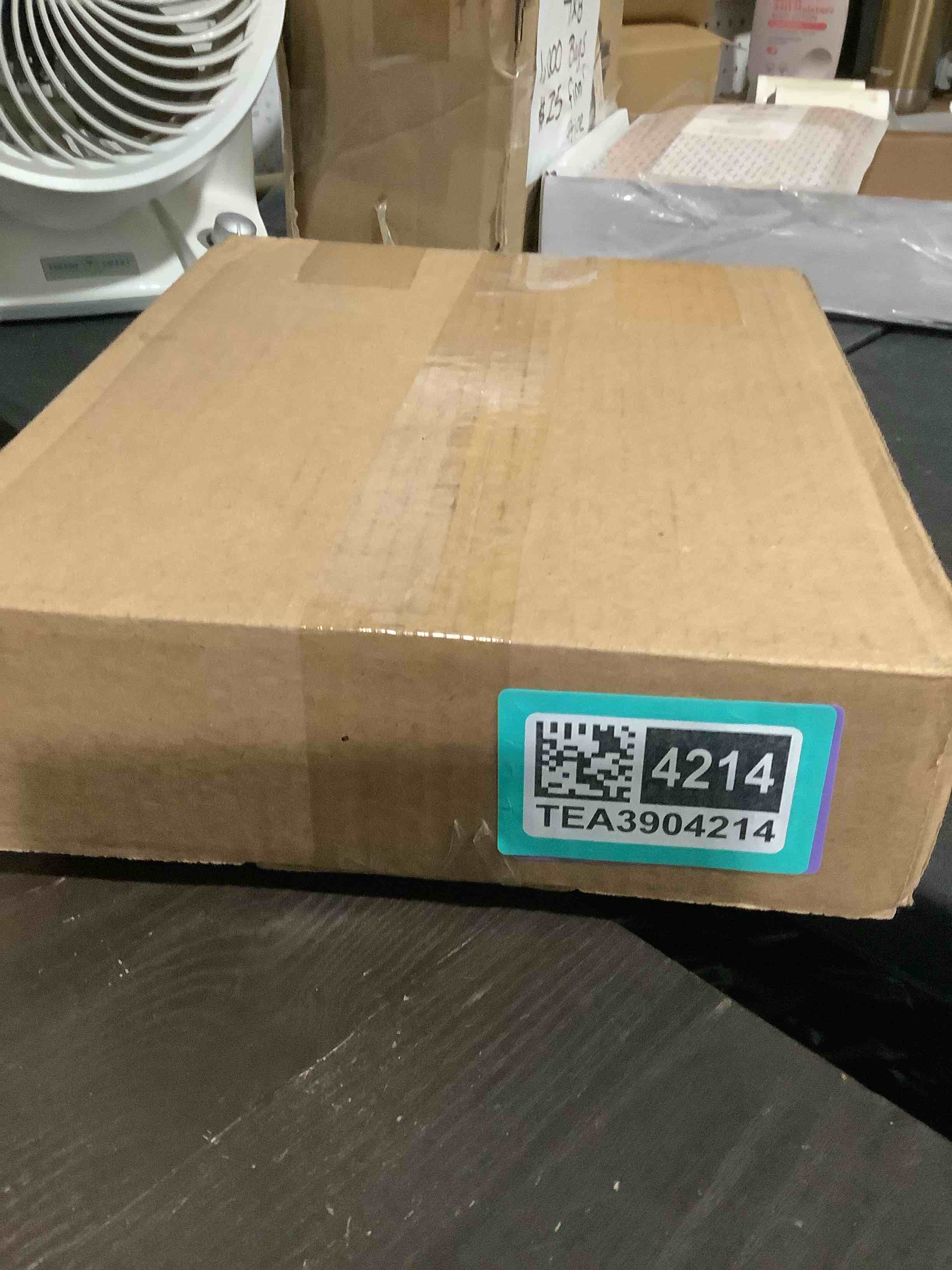 https://s3.amazonaws.com/lotting-images-prod/NKYBargainOutlett/TEA3904214_1777912126404.jpeg