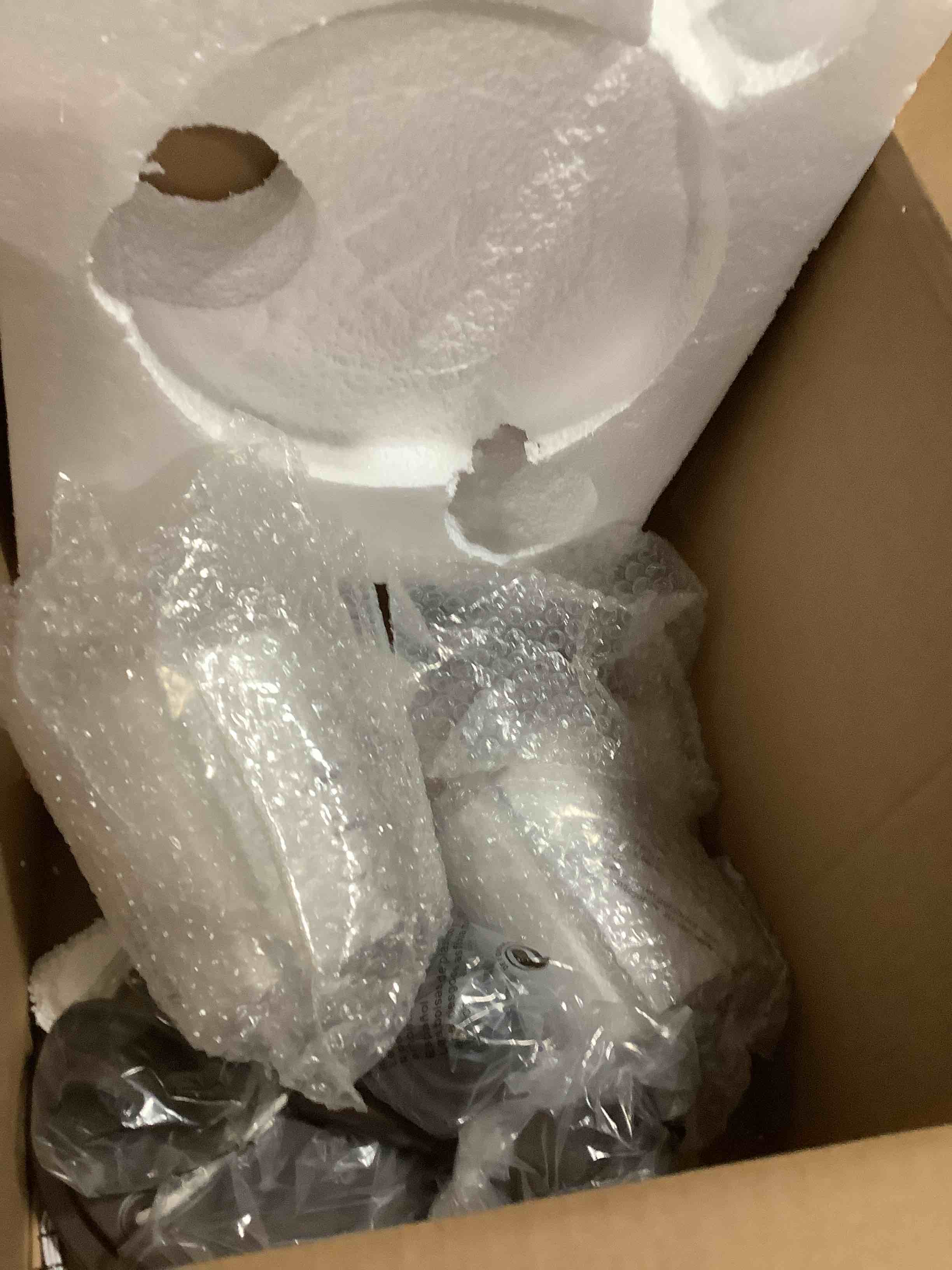 https://s3.amazonaws.com/lotting-images-prod/NKYBargainOutlett/TEA3904239_1777992456502.jpeg