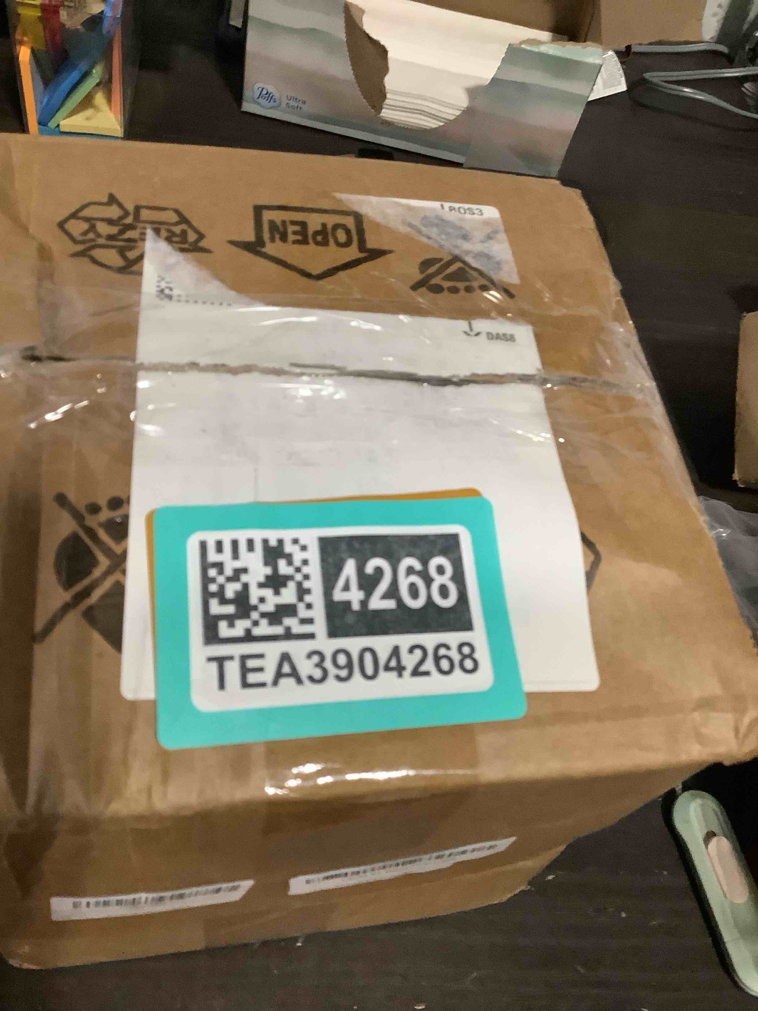 https://s3.amazonaws.com/lotting-images-prod/NKYBargainOutlett/TEA3904268_1778001507073.jpeg