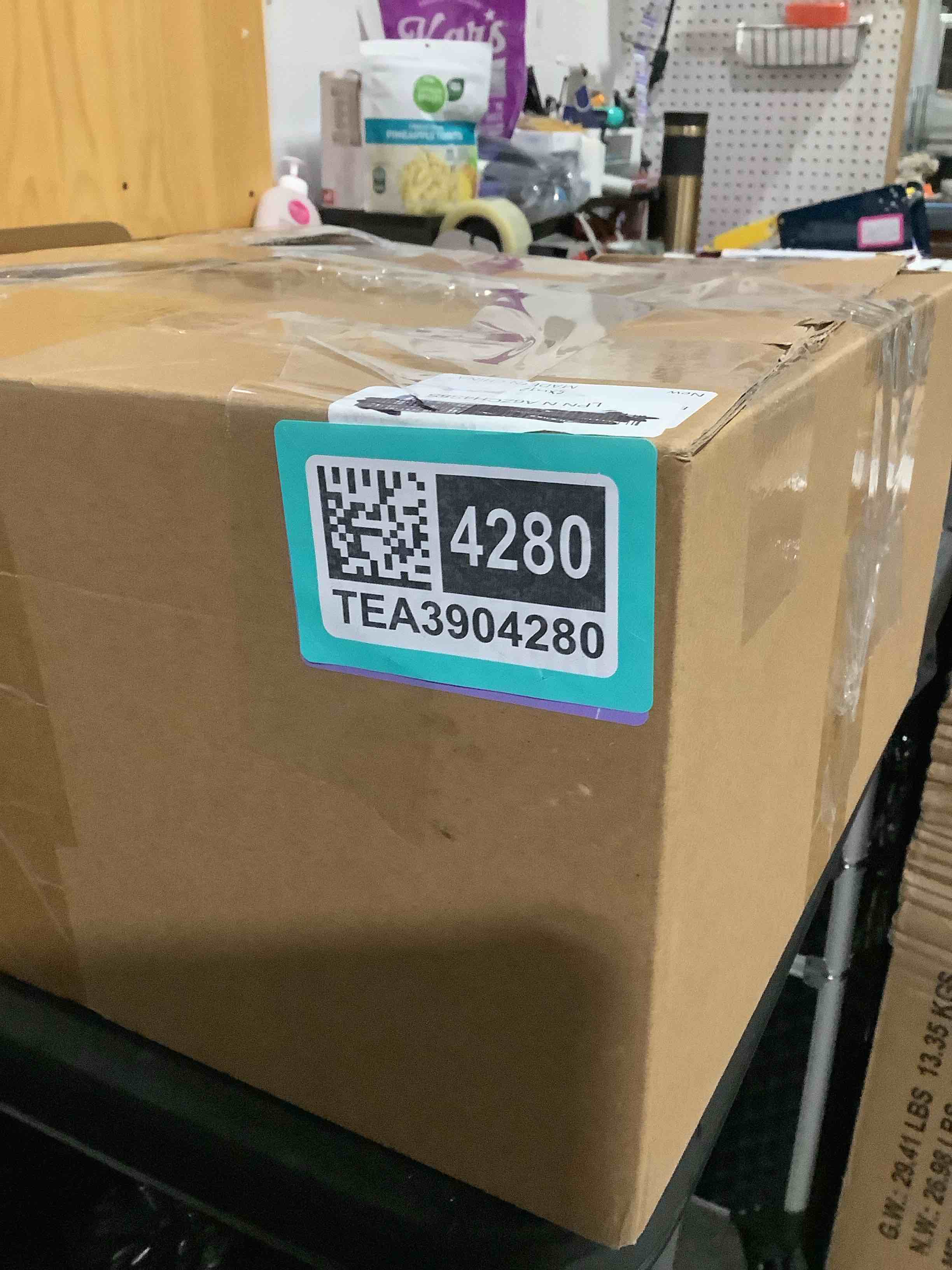 https://s3.amazonaws.com/lotting-images-prod/NKYBargainOutlett/TEA3904280_1777991077555.jpeg