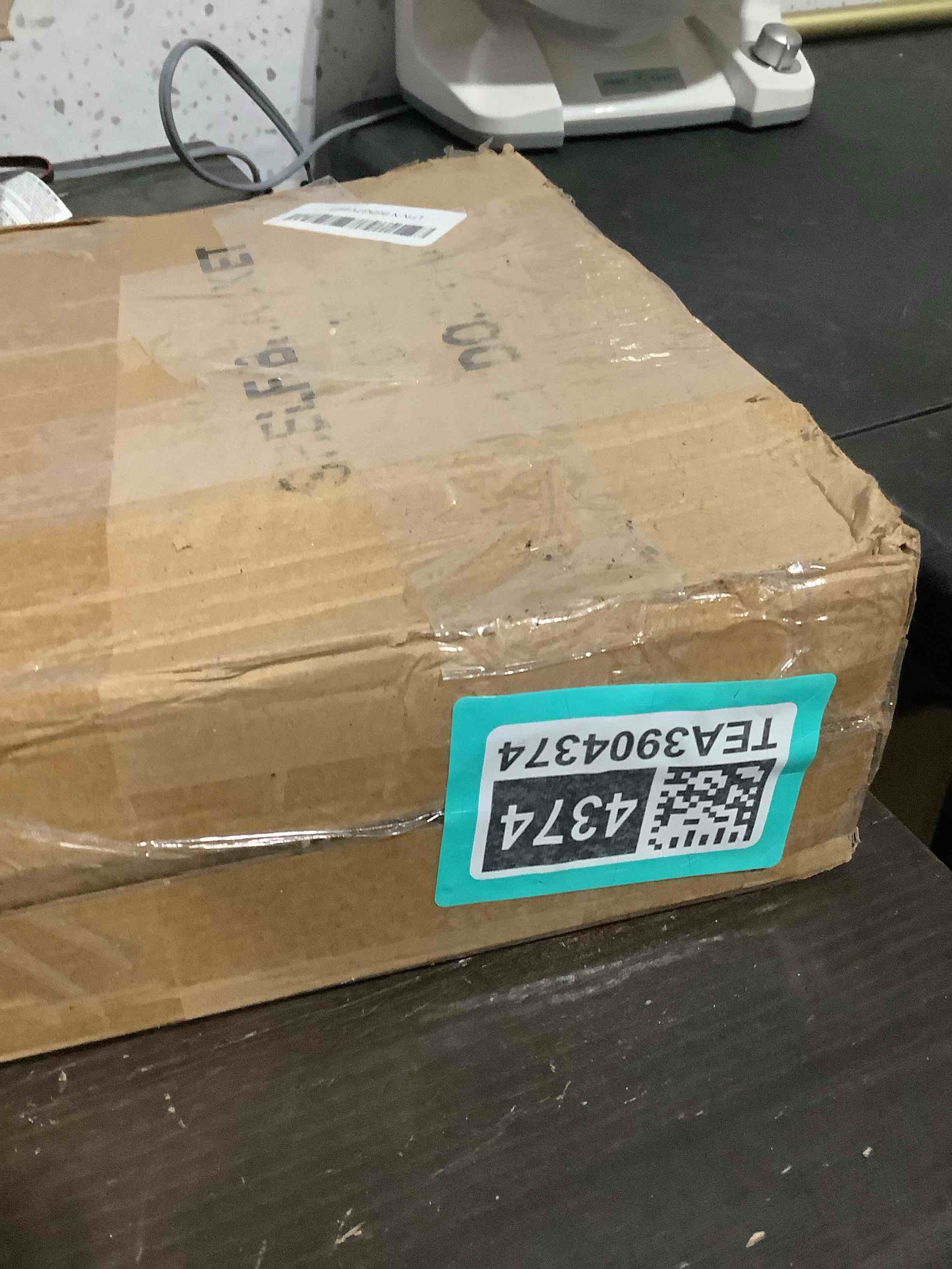 https://s3.amazonaws.com/lotting-images-prod/NKYBargainOutlett/TEA3904374_1778081888446.jpeg