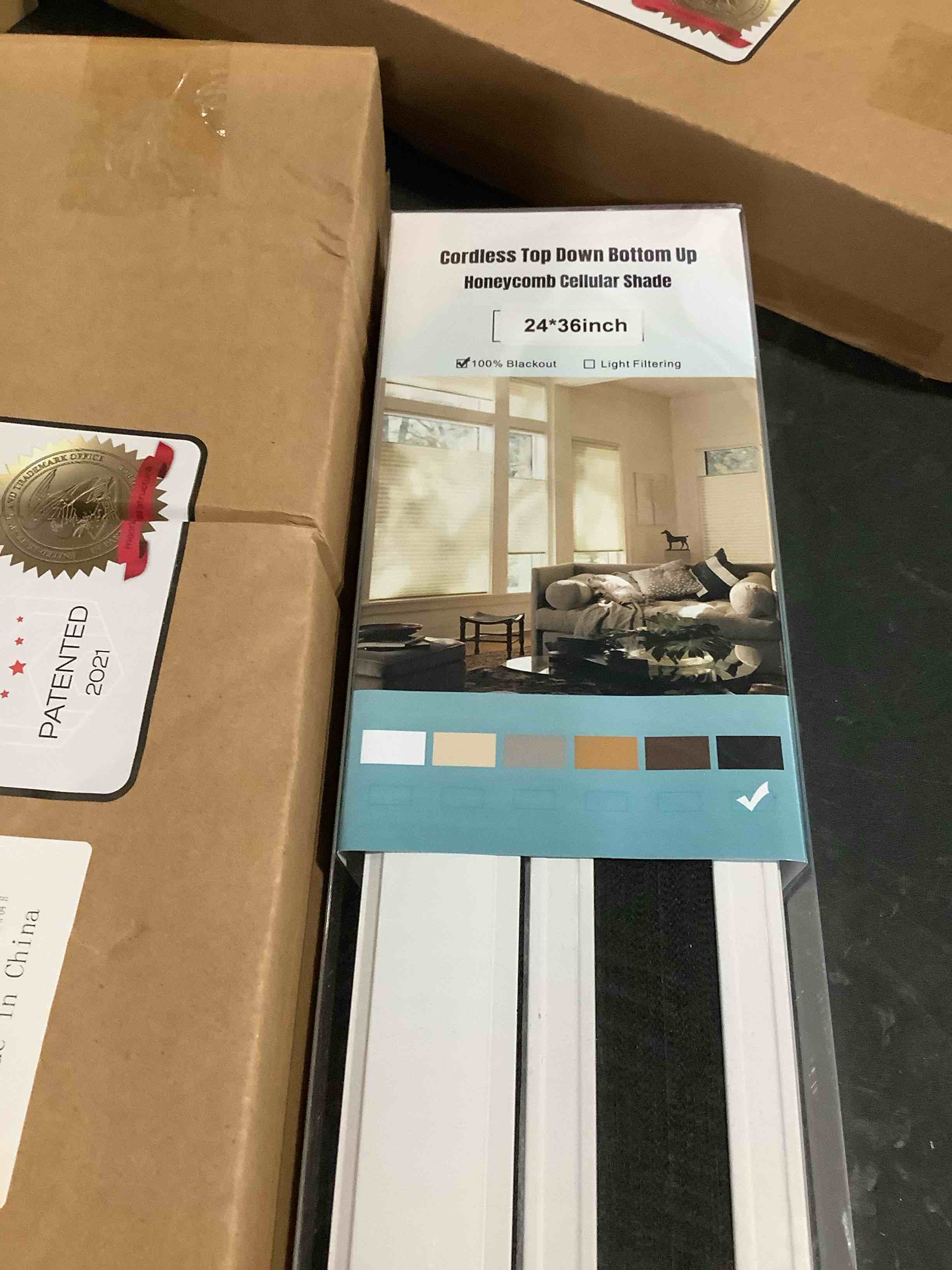 https://s3.amazonaws.com/lotting-images-prod/NKYBargainOutlett/TEA3904470_1778180306134.jpeg