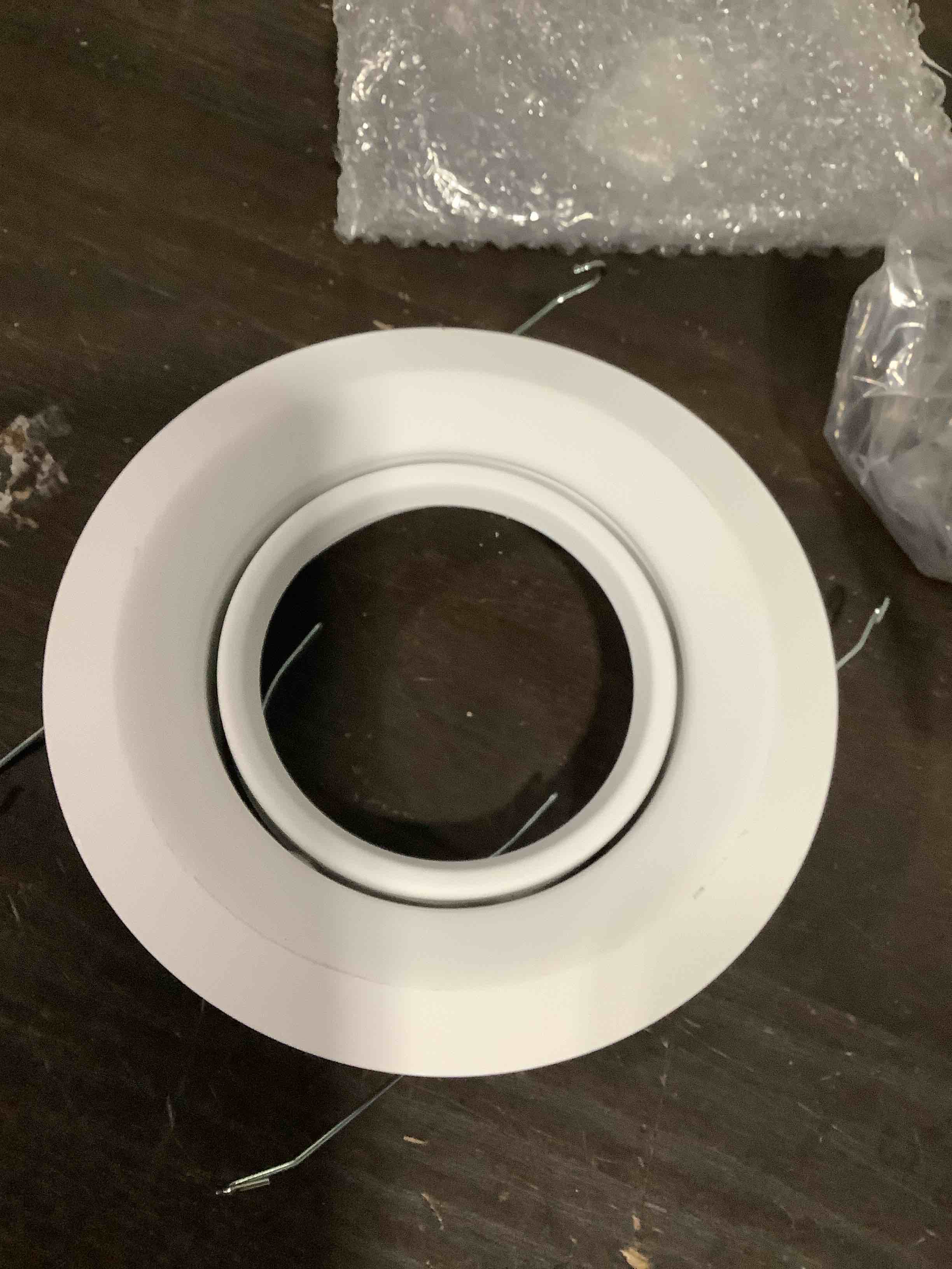 https://s3.amazonaws.com/lotting-images-prod/NKYBargainOutlett/TEA3904517_1778262766716.jpeg