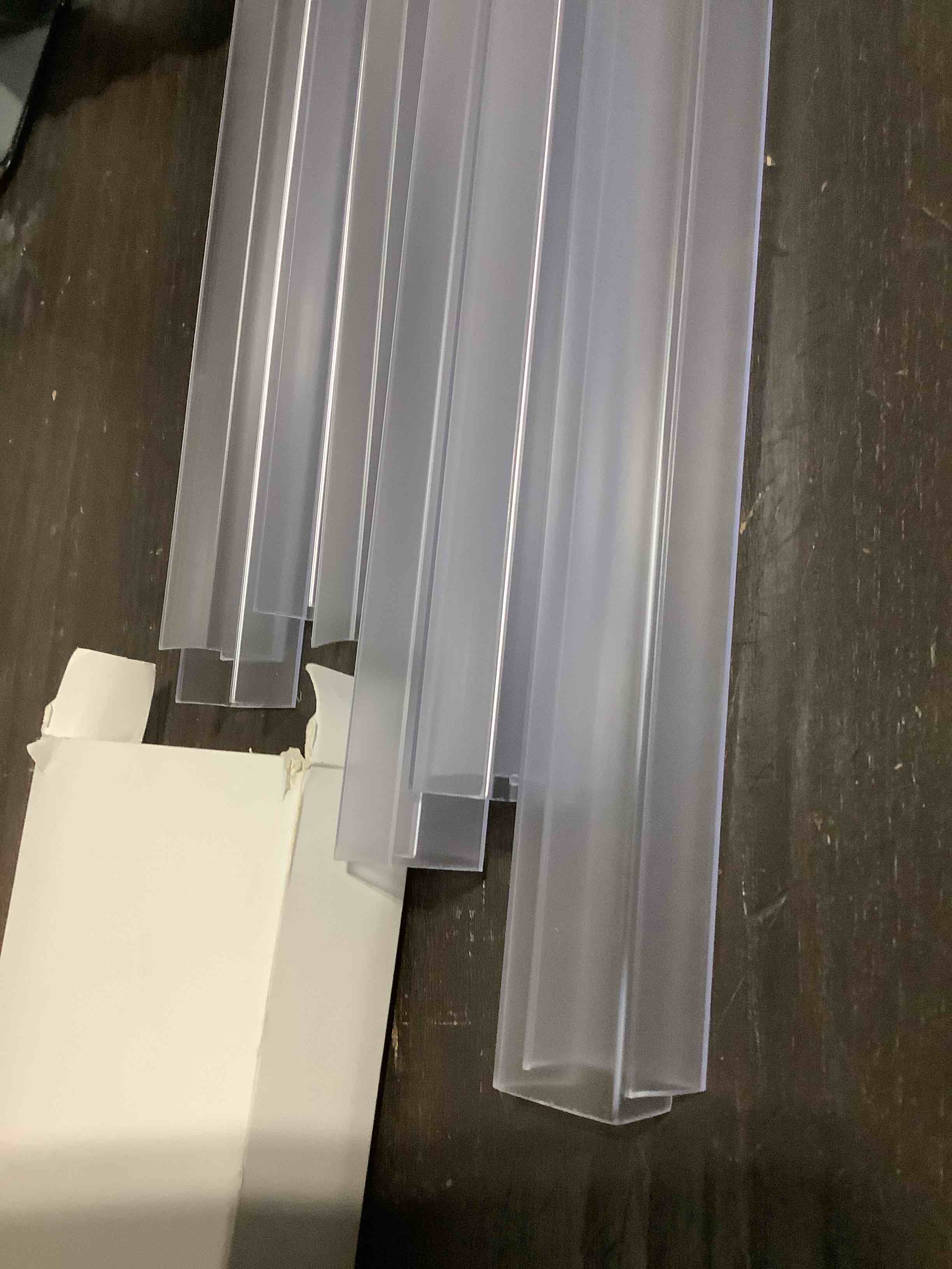 snugly fit 24" length cabinet door protector, flexible slip-on plastic edge guard, thin transparent edge protectors to prevent wear, chipping, discoloration, cabinet bumpers, 3/4" thick,10 pcs