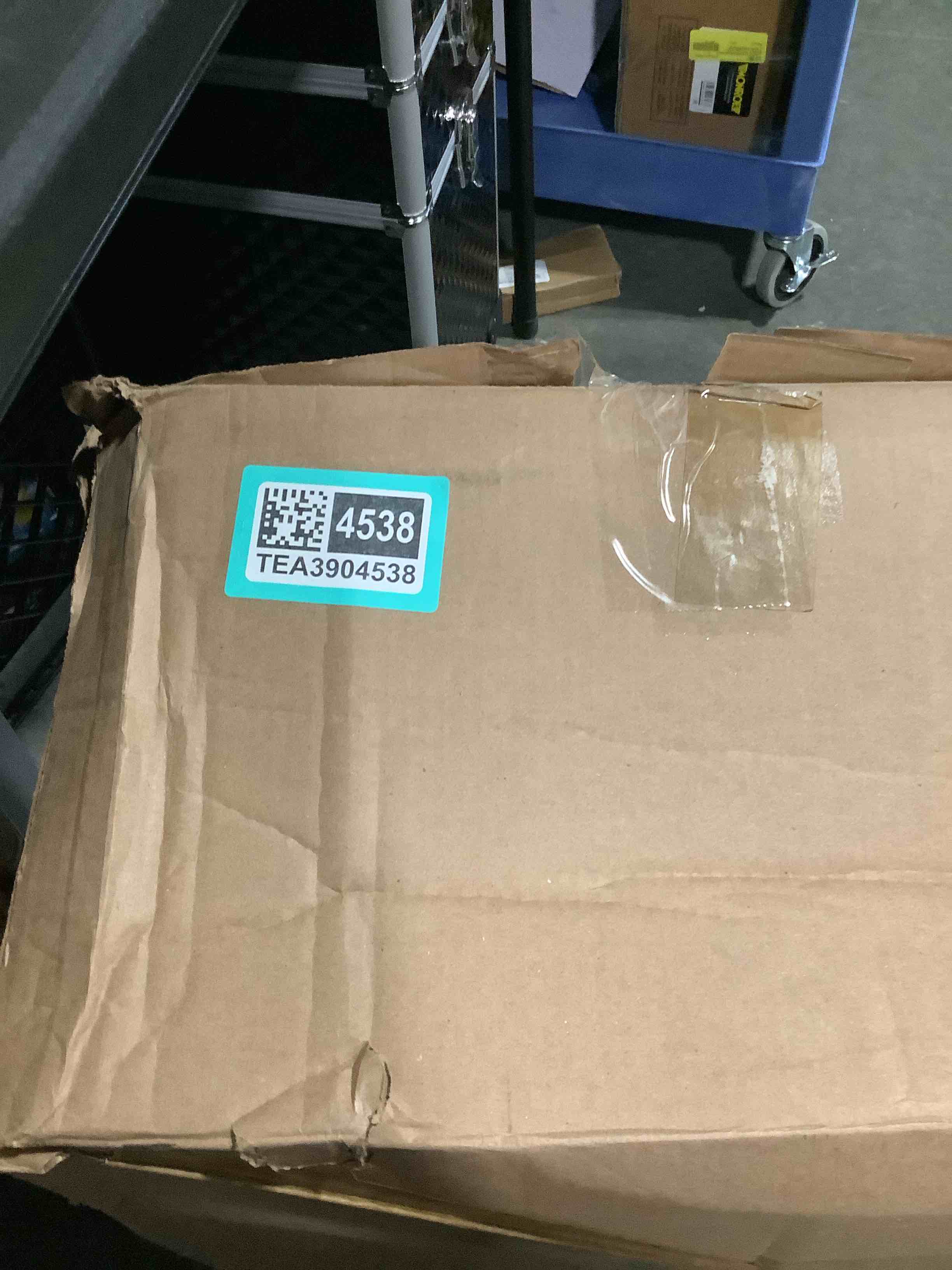 https://s3.amazonaws.com/lotting-images-prod/NKYBargainOutlett/TEA3904538_1778269347713.jpeg