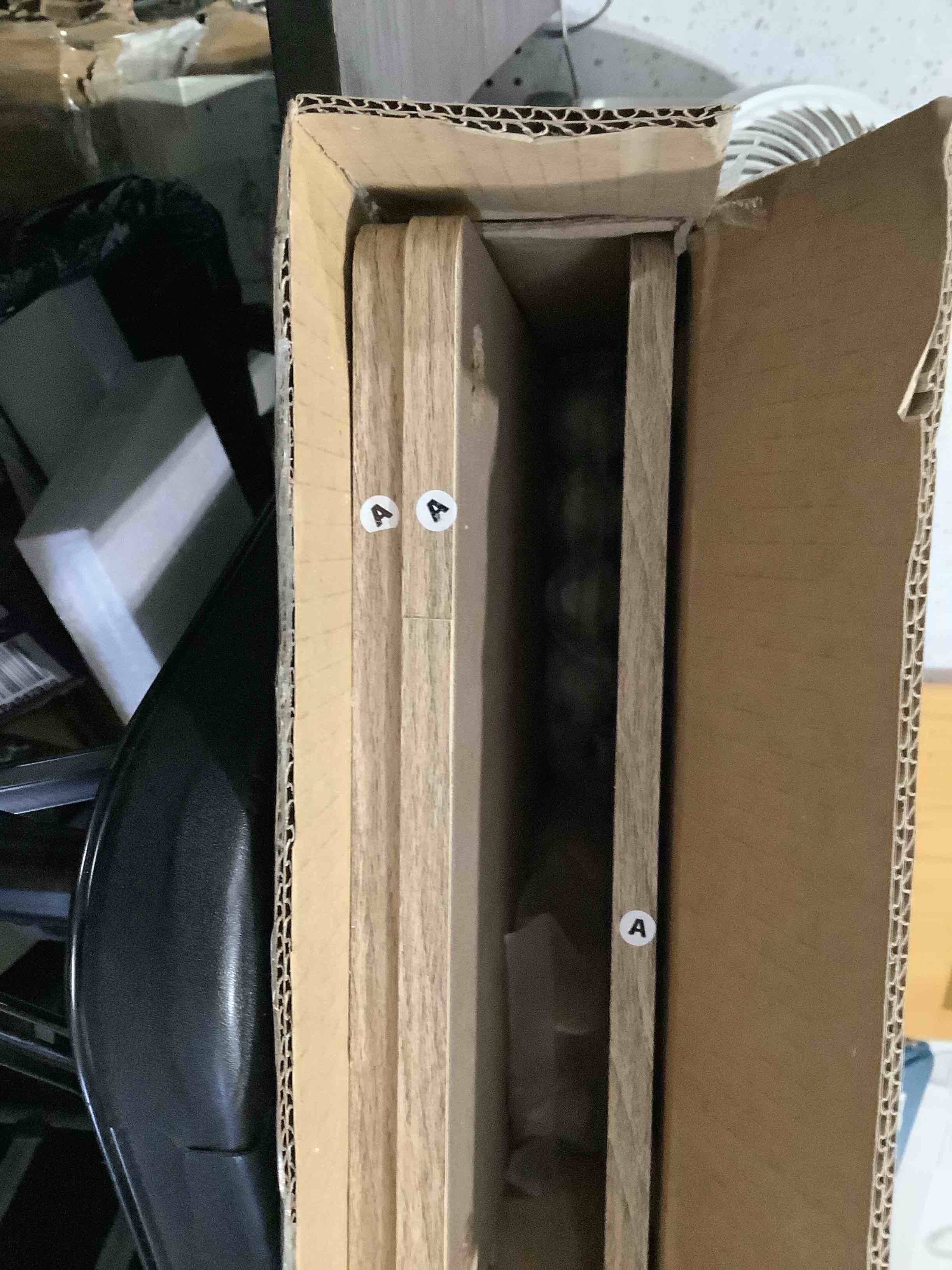 https://s3.amazonaws.com/lotting-images-prod/NKYBargainOutlett/TEA3904563_1778343279156.jpeg