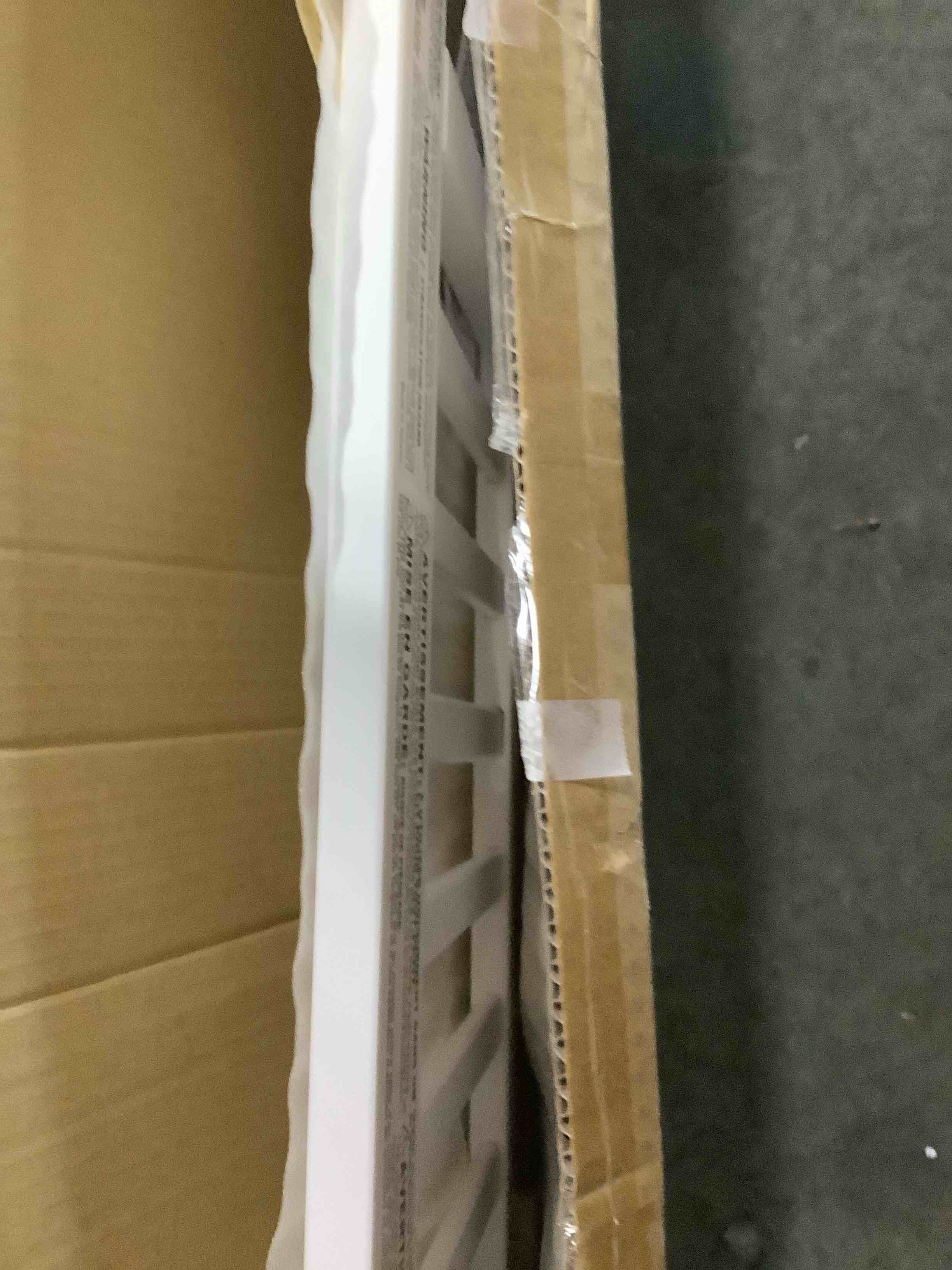 https://s3.amazonaws.com/lotting-images-prod/NKYBargainOutlett/TEA3904623_1778684027755.jpeg