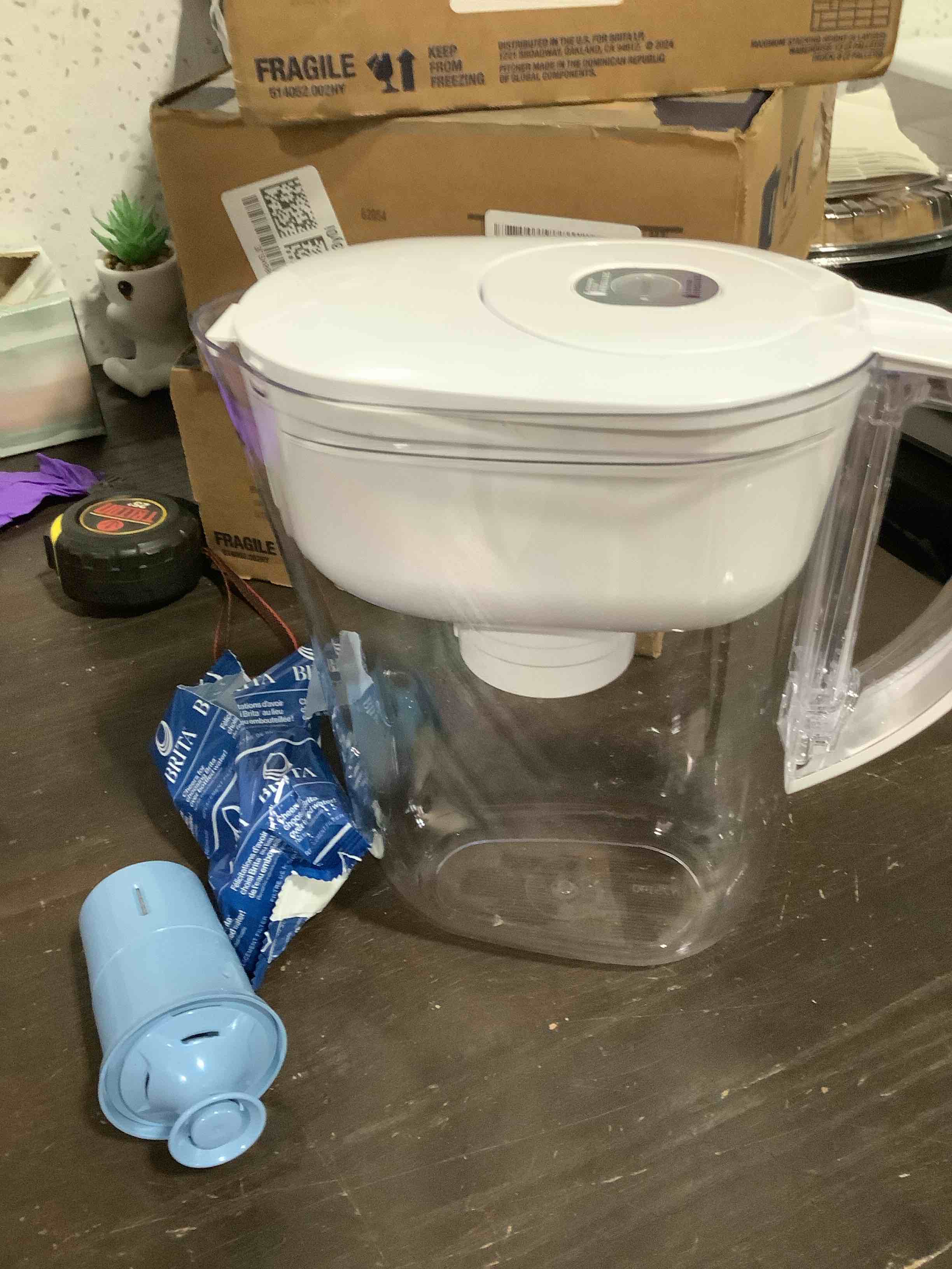 Condition photo showing Good Condition for brita water pitcher, metro elite filter, removes 99% of lead, includes 1 filter, 6-cup capacity, white elite filter white